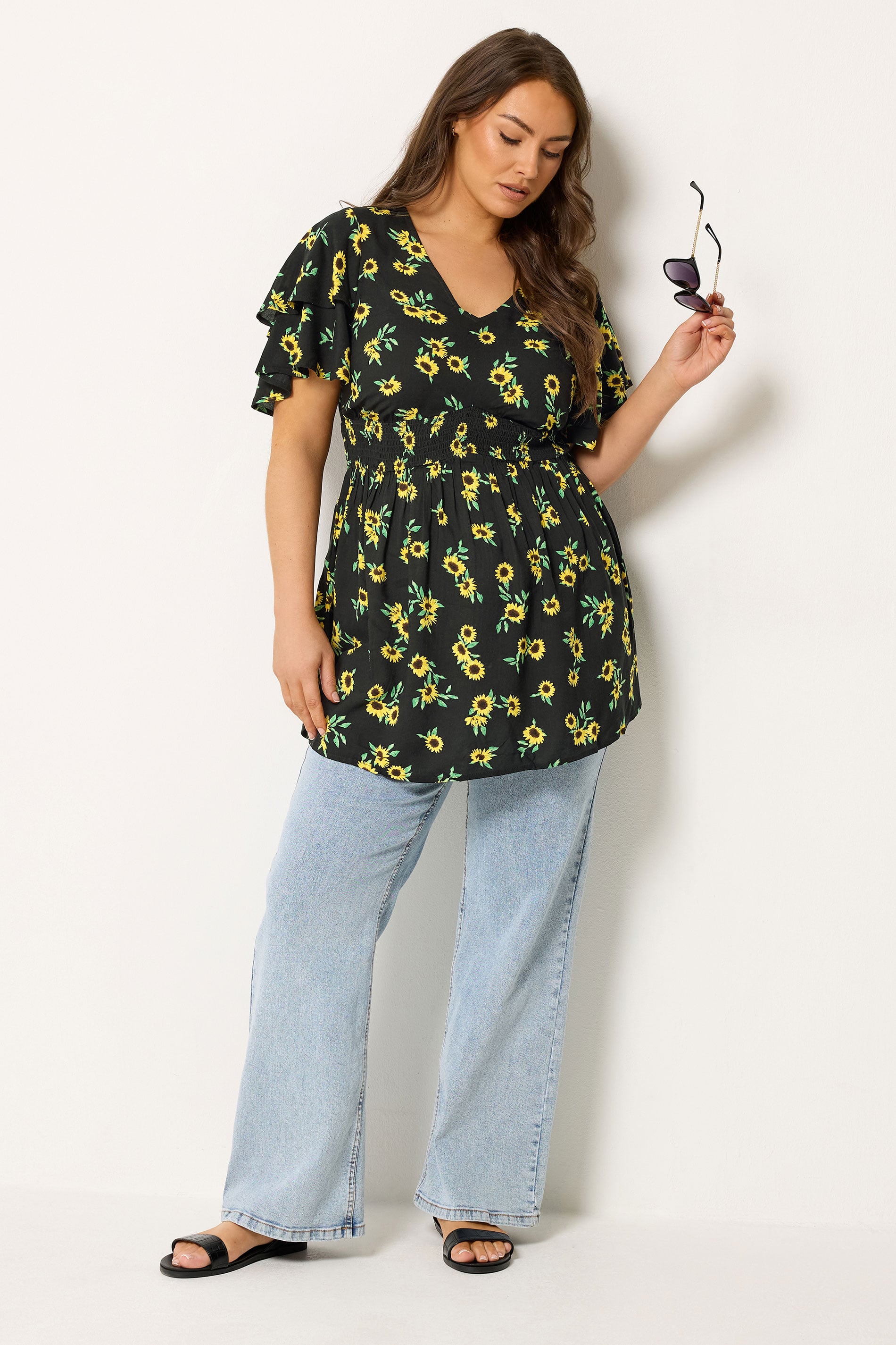 YOURS Plus Size Black Sunflower Print Flutter Sleeve Top | Yours Clothing 2