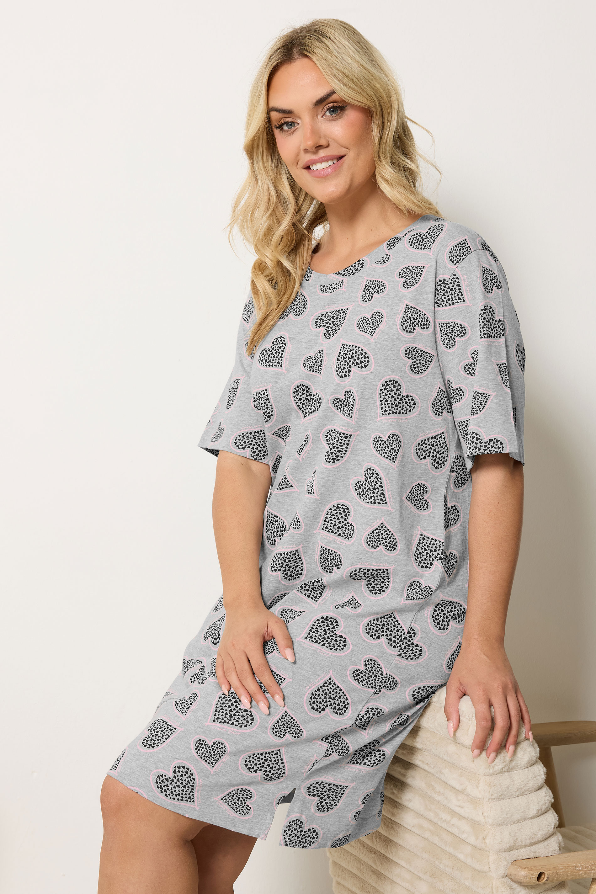YOURS Plus Size Grey Cluster Heart Nightdress | Yours Clothing 3