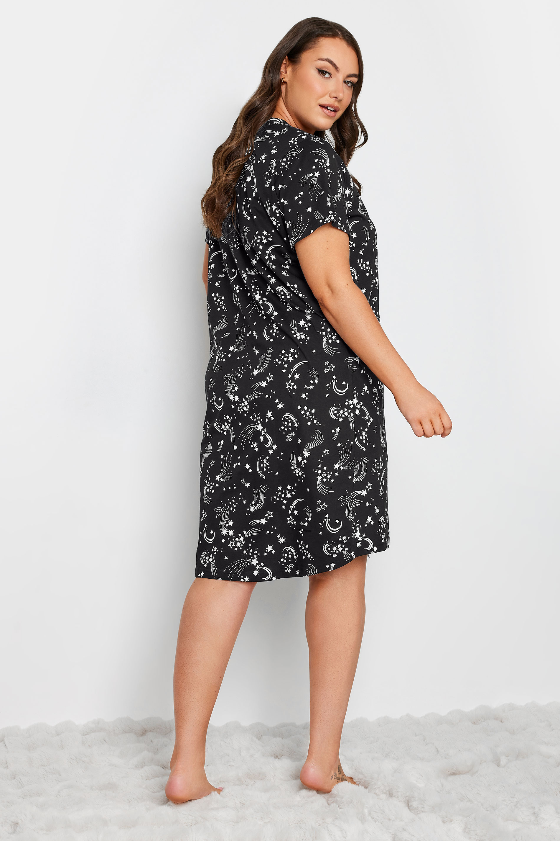 YOURS Plus Size Black Shooting Star Print Nightdress | Yours Clothing 3