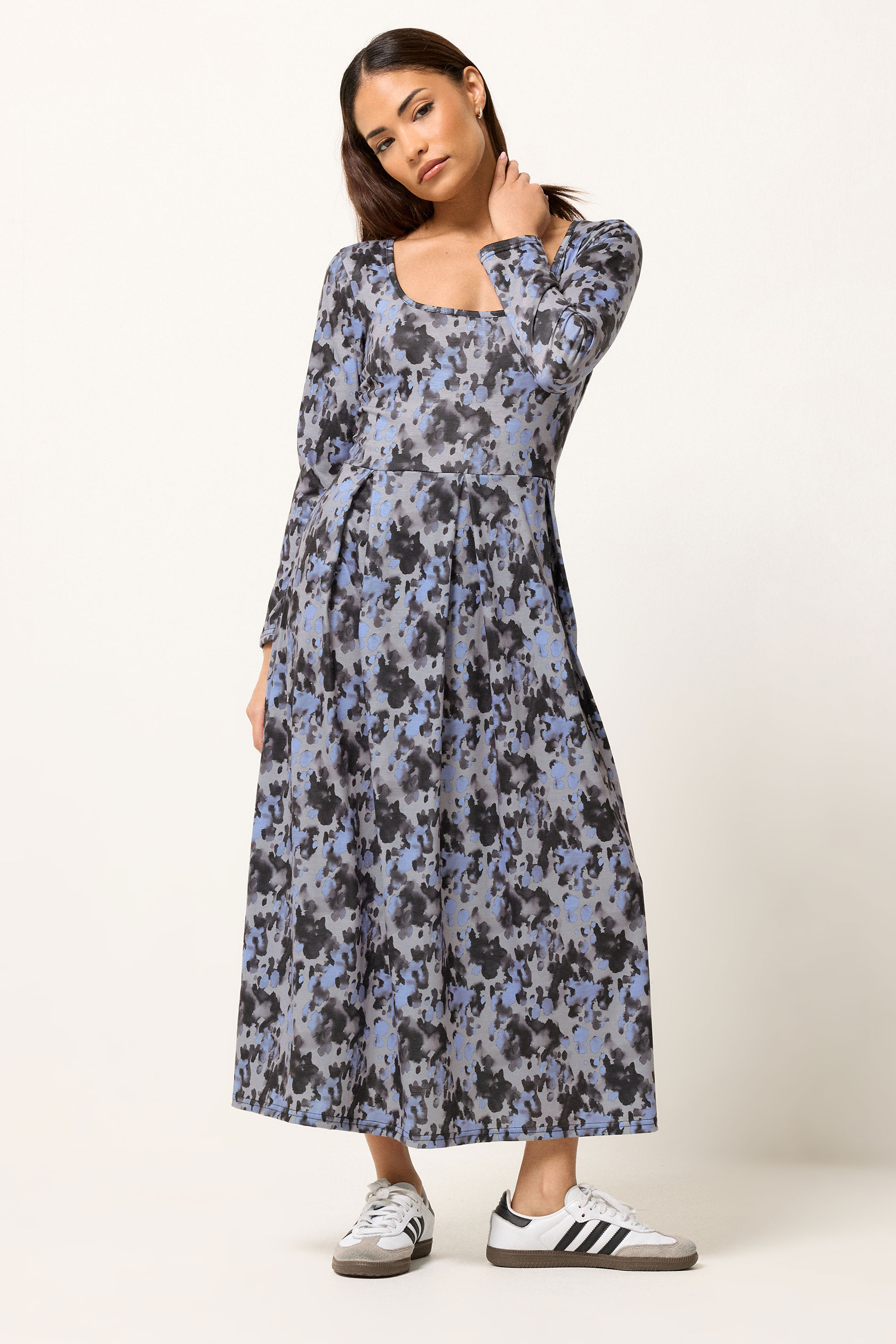 PixieGirl Petite Women's Grey Abstract Midi Dress | PixieGirl 1