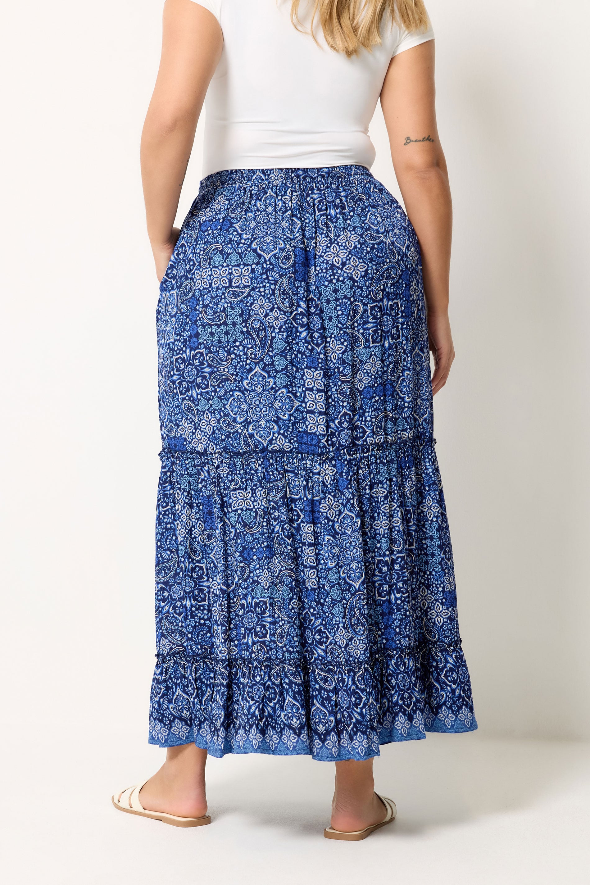 YOURS Plus Size Navy Blue Paisley Tiered Skirt | Yours Clothing 2