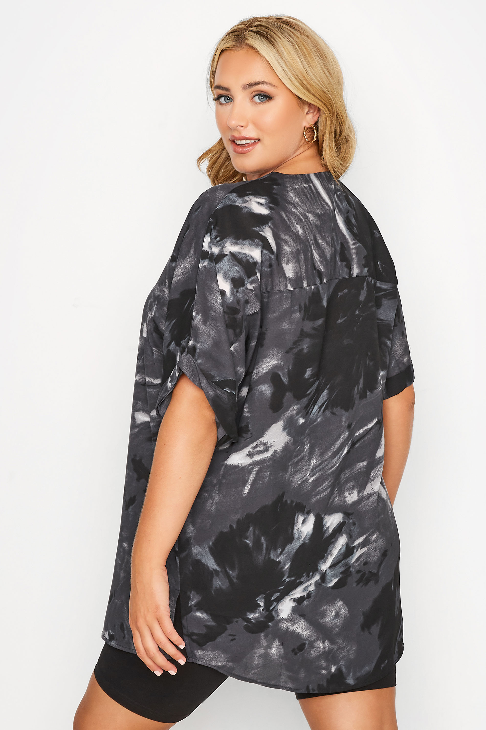 Plus Size Black Abstract Print Pleat Front Shirt | Yours Clothing 3