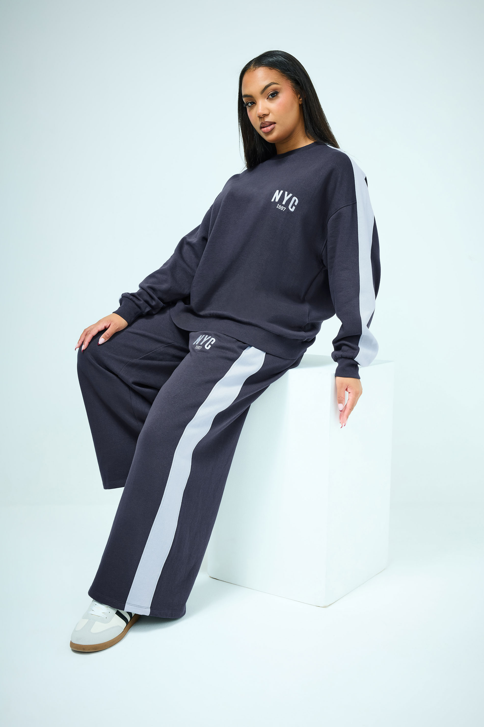 https://cdn.yoursclothing.com/Images/ProductImages/55838d2d-5a36-47_310338_L4.jpg