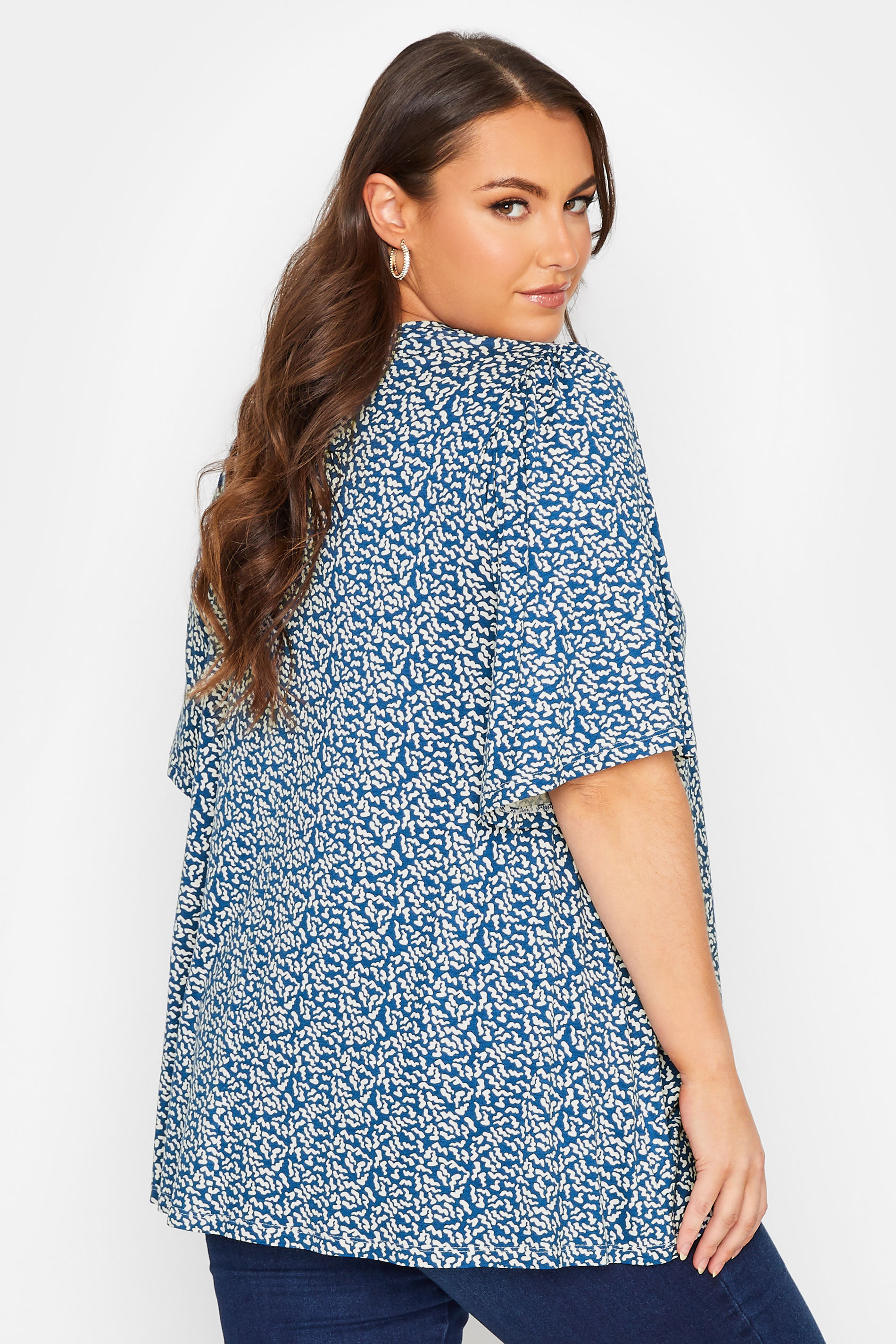 Plus Size Blue Printed Pleat Front Top | Yours Clothing 3