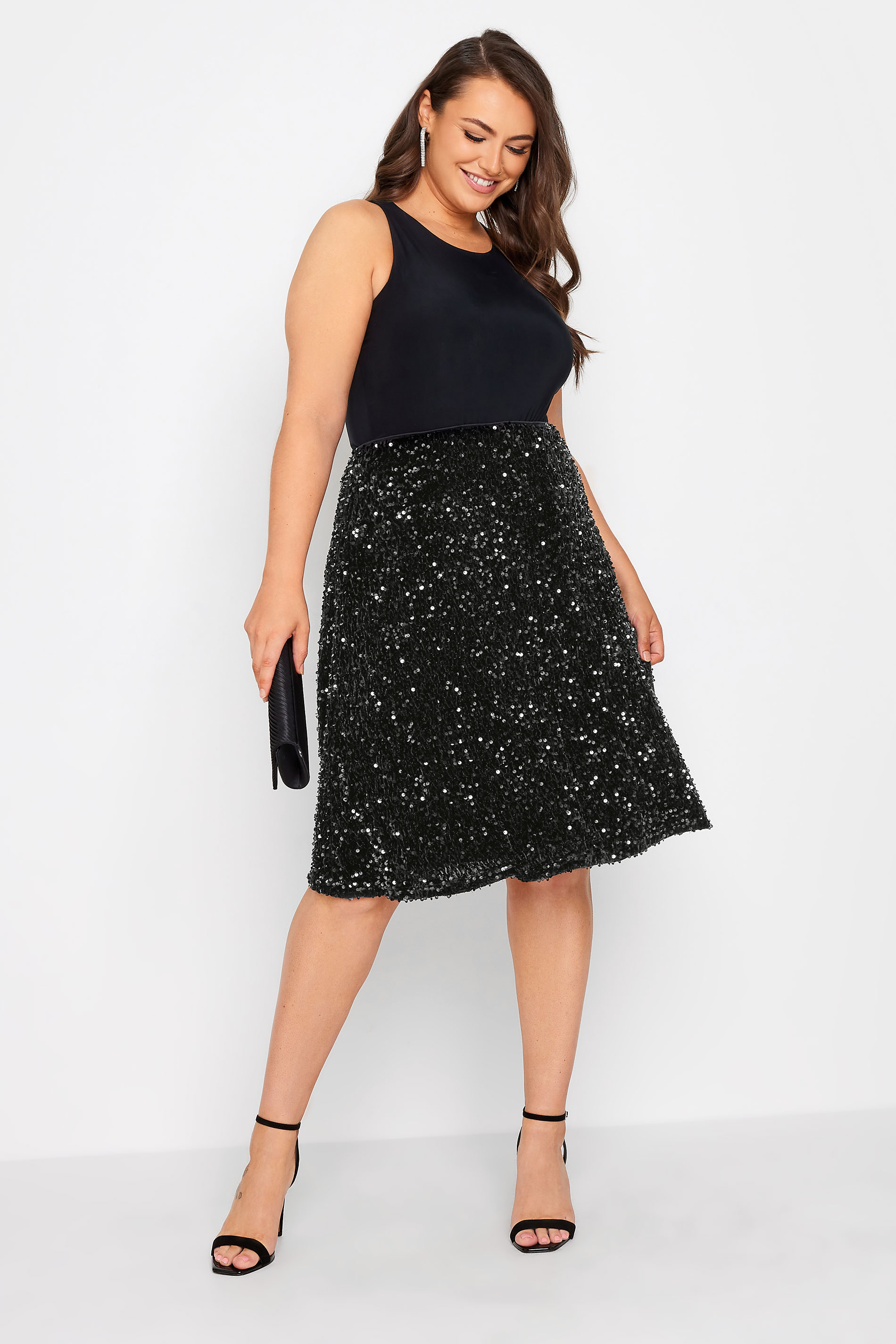 YOURS LONDON Plus Size Black Velvet Sequin Skater Skirt | Yours Clothing 1