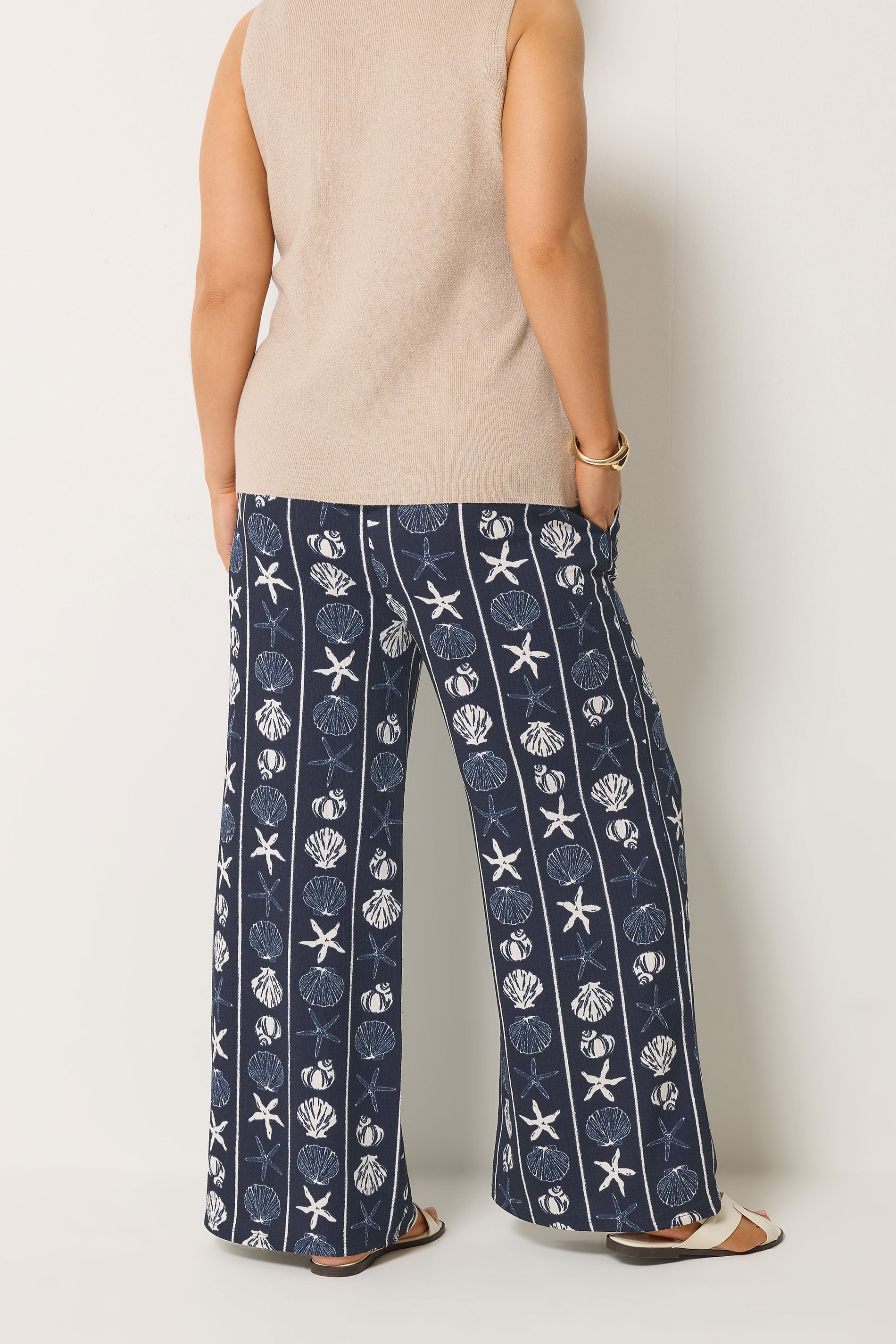 YOURS Plus Size Seashell Print Crinkle Wide Leg Trousers | Yours Clothing 2