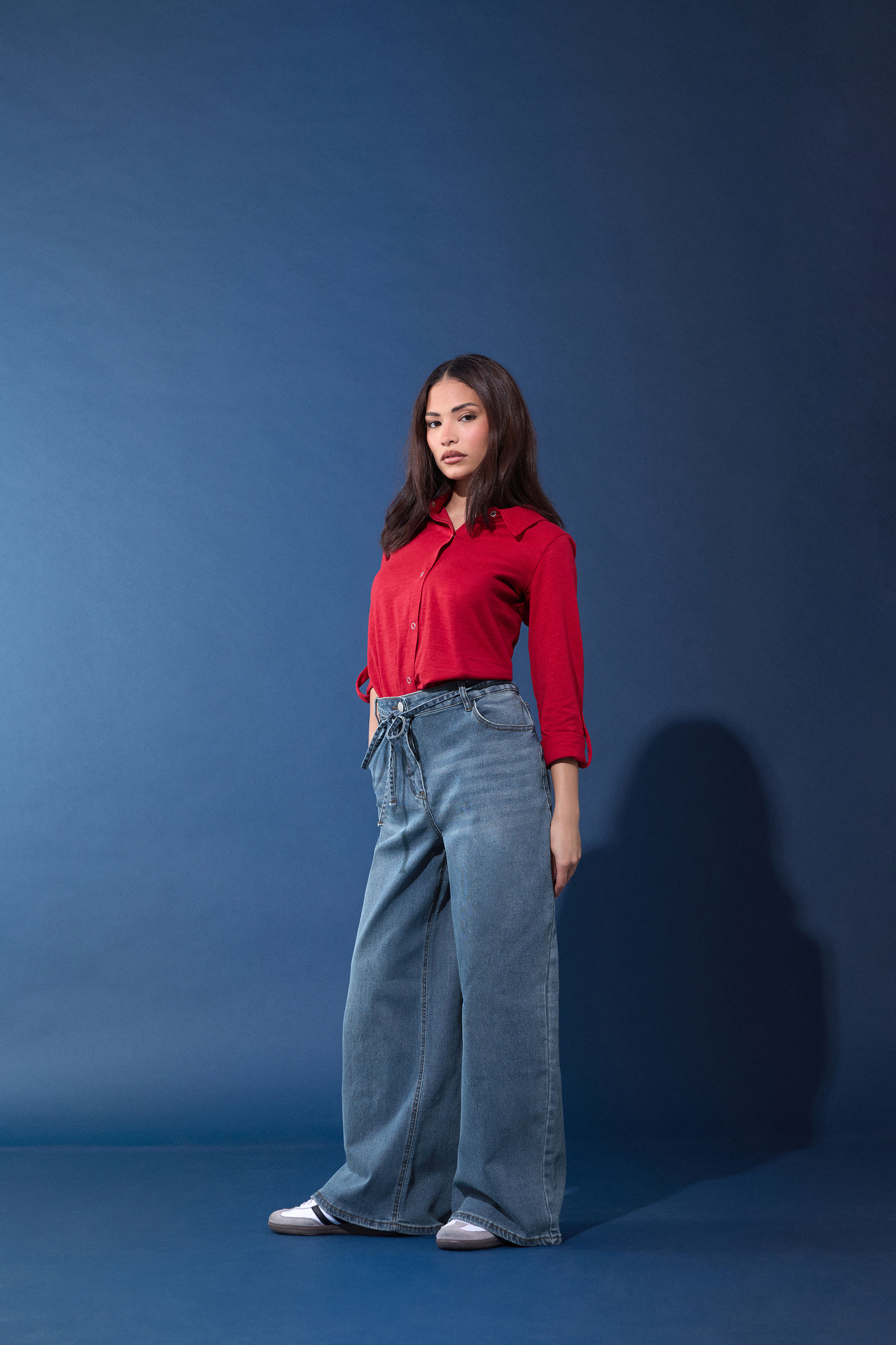 PixieGirl Petite Women's Blue Mid Wash Belt Tie Cotton Wide Leg Jeans | PixieGirl  3