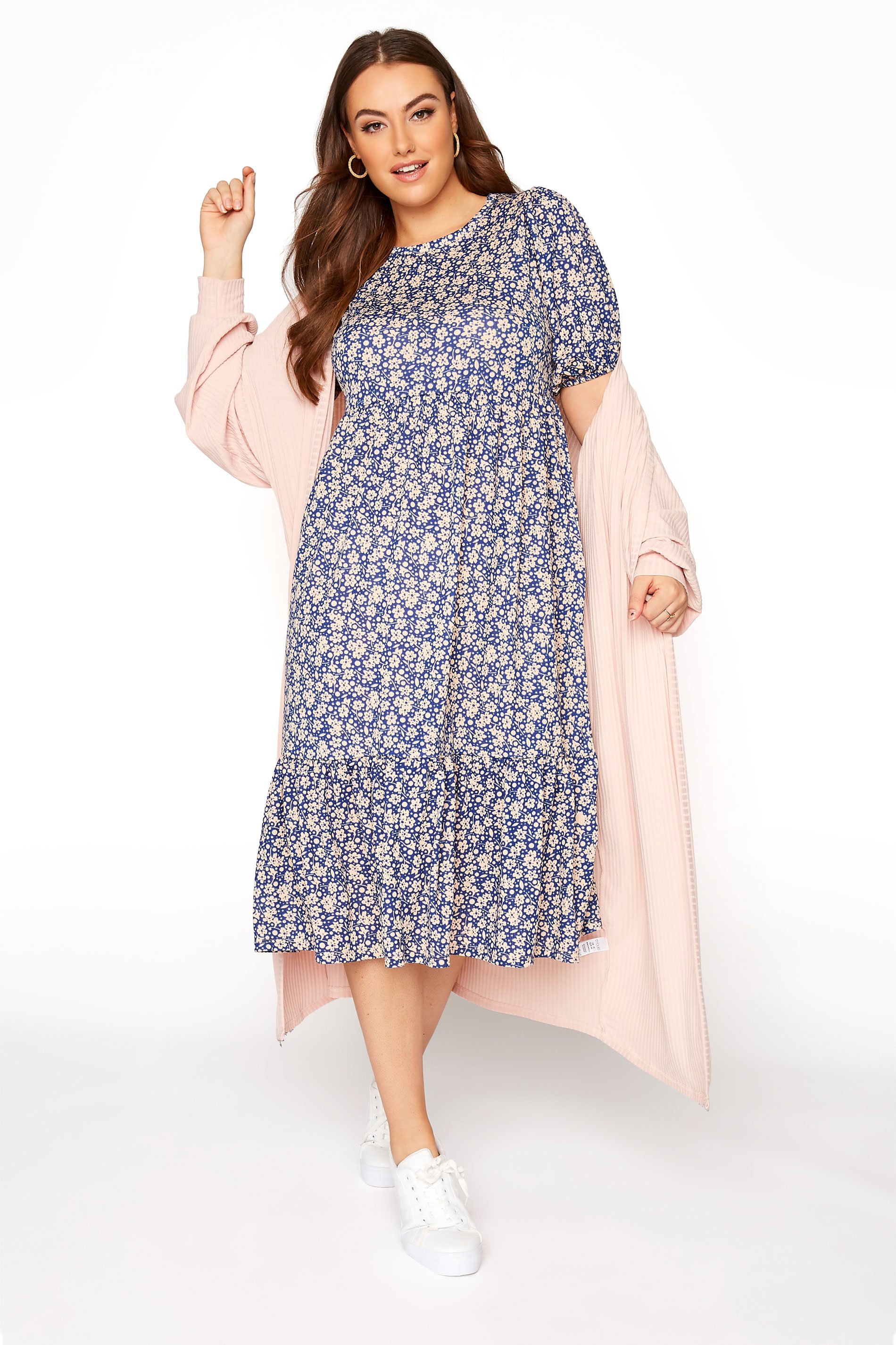 Plus Size Blue Ditsy Puff Sleeve Midi Smock Dress | Yours Clothing