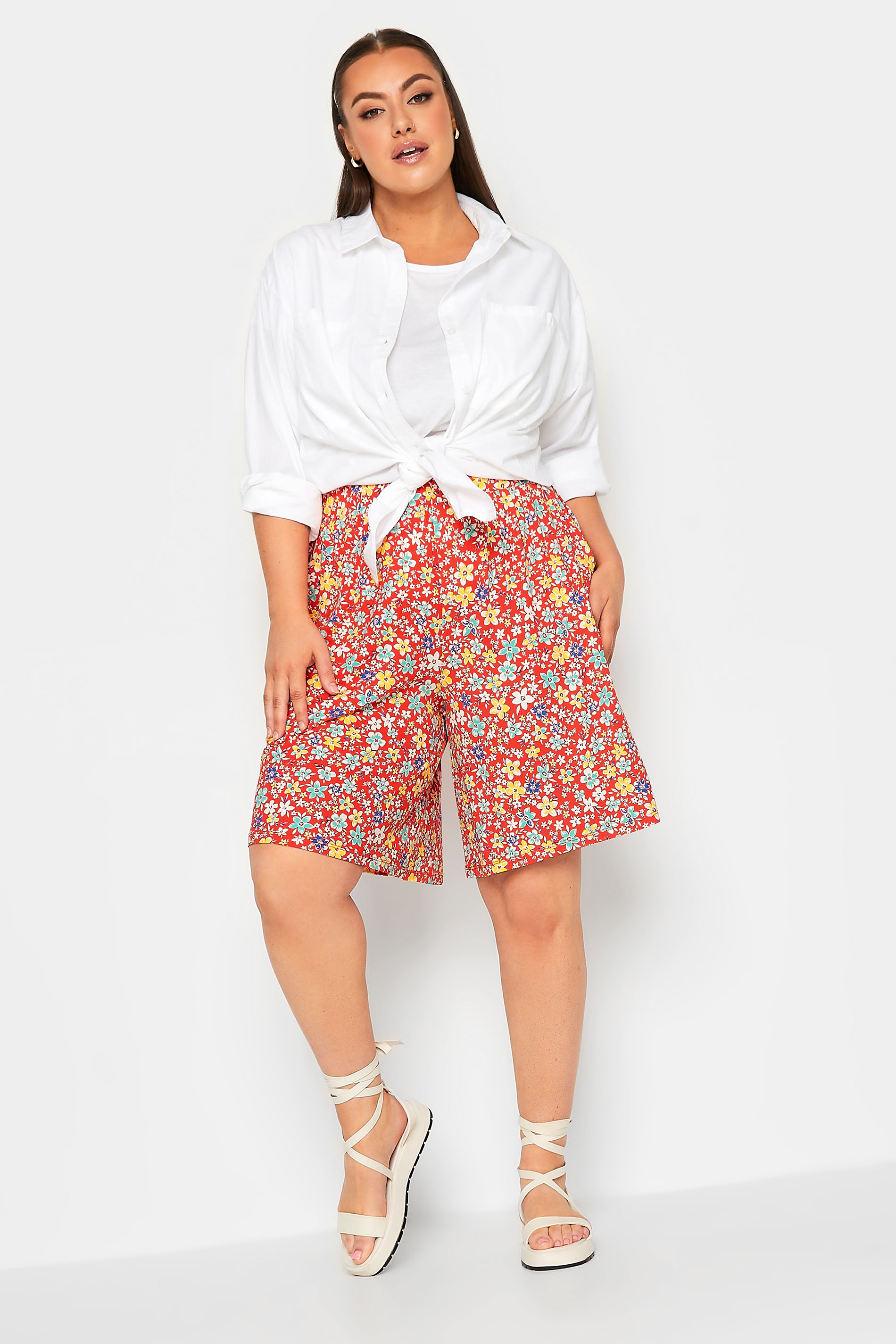 YOURS Plus Size Red Floral Print Pull On Shorts | Yours Clothing 2