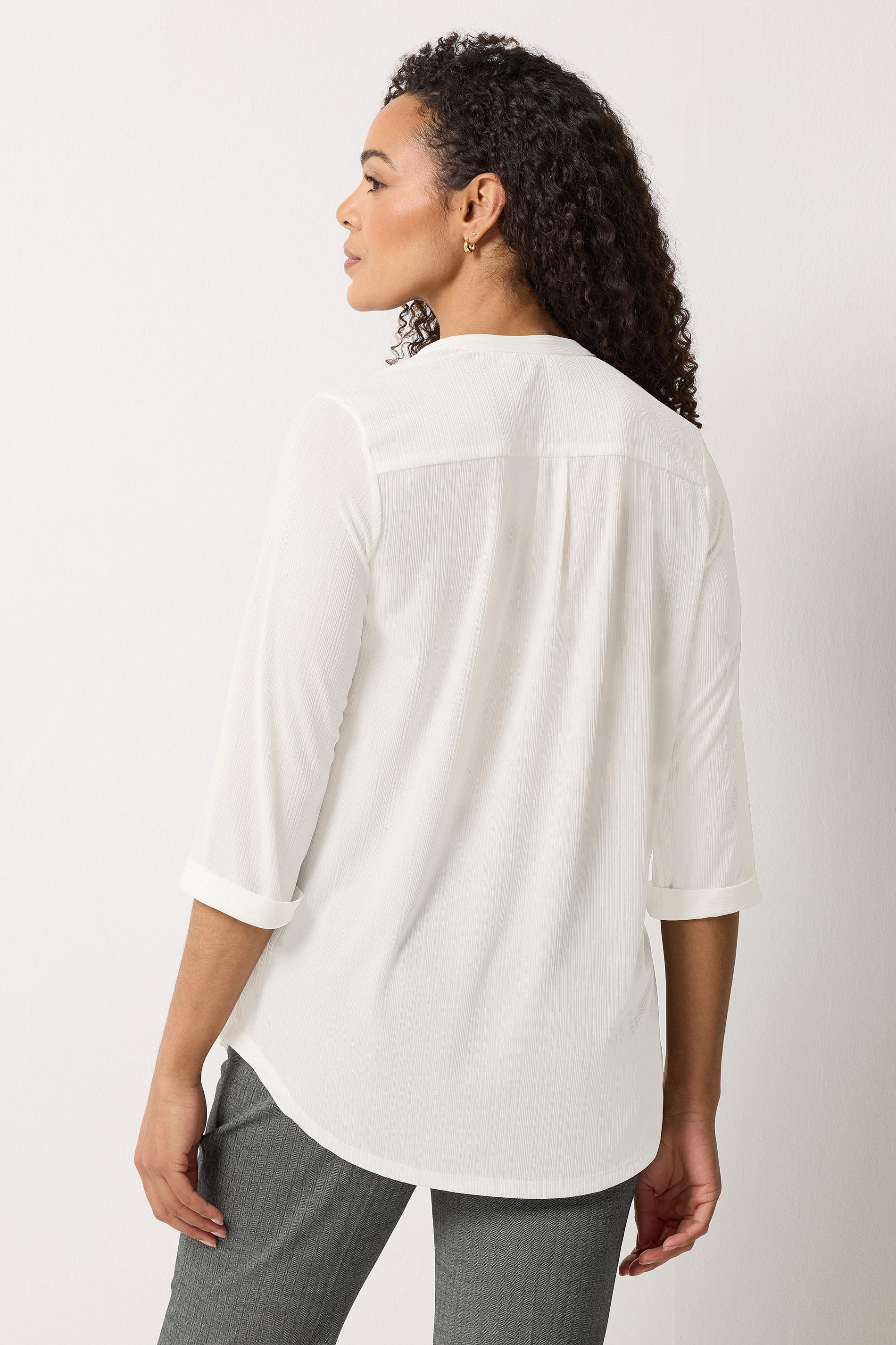 M&Co Ivory White Textured Lightweight Blouse| M&Co 2