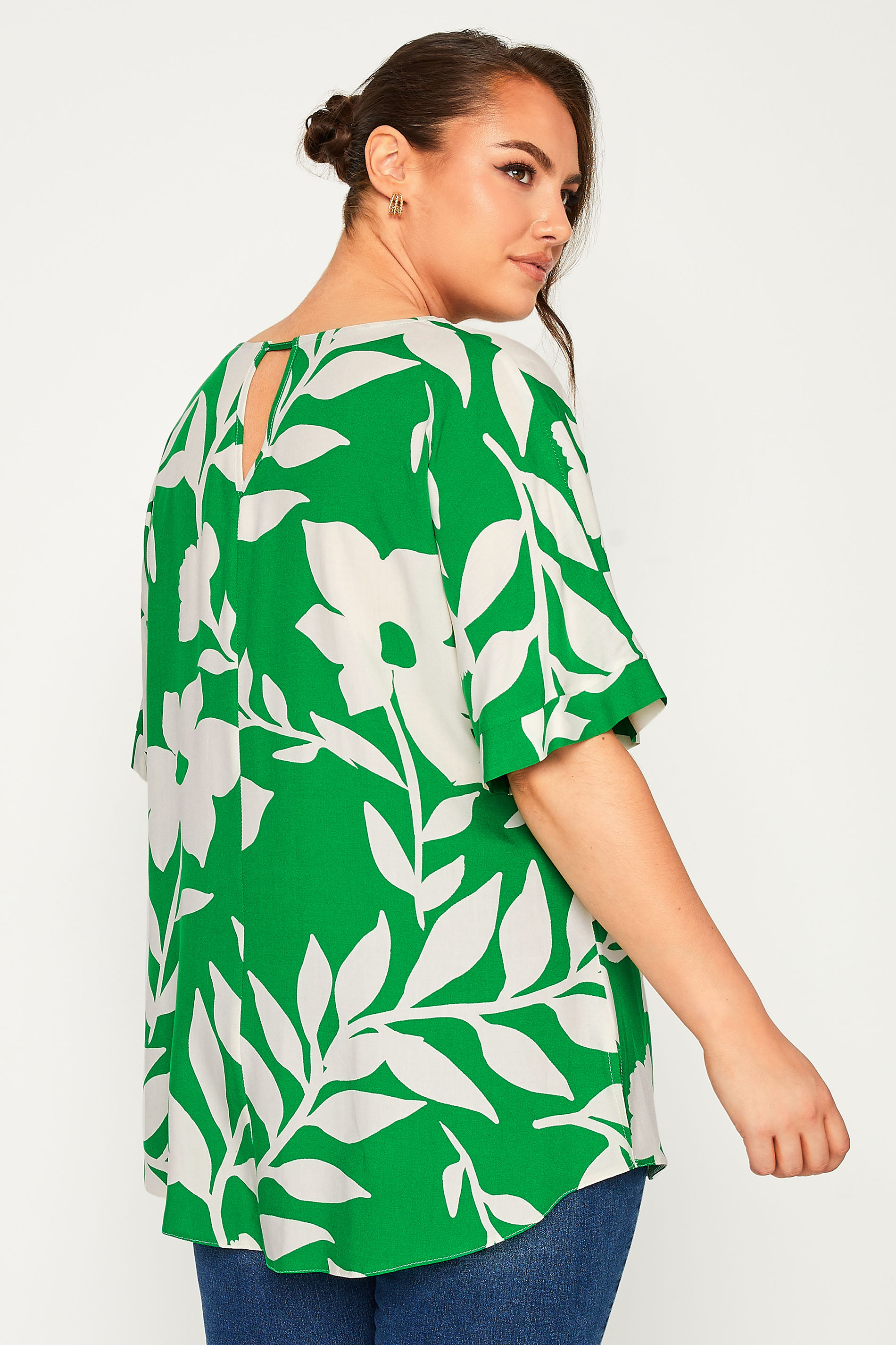 YOURS Curve Plus Size Green Floral Top | Yours Clothing  3