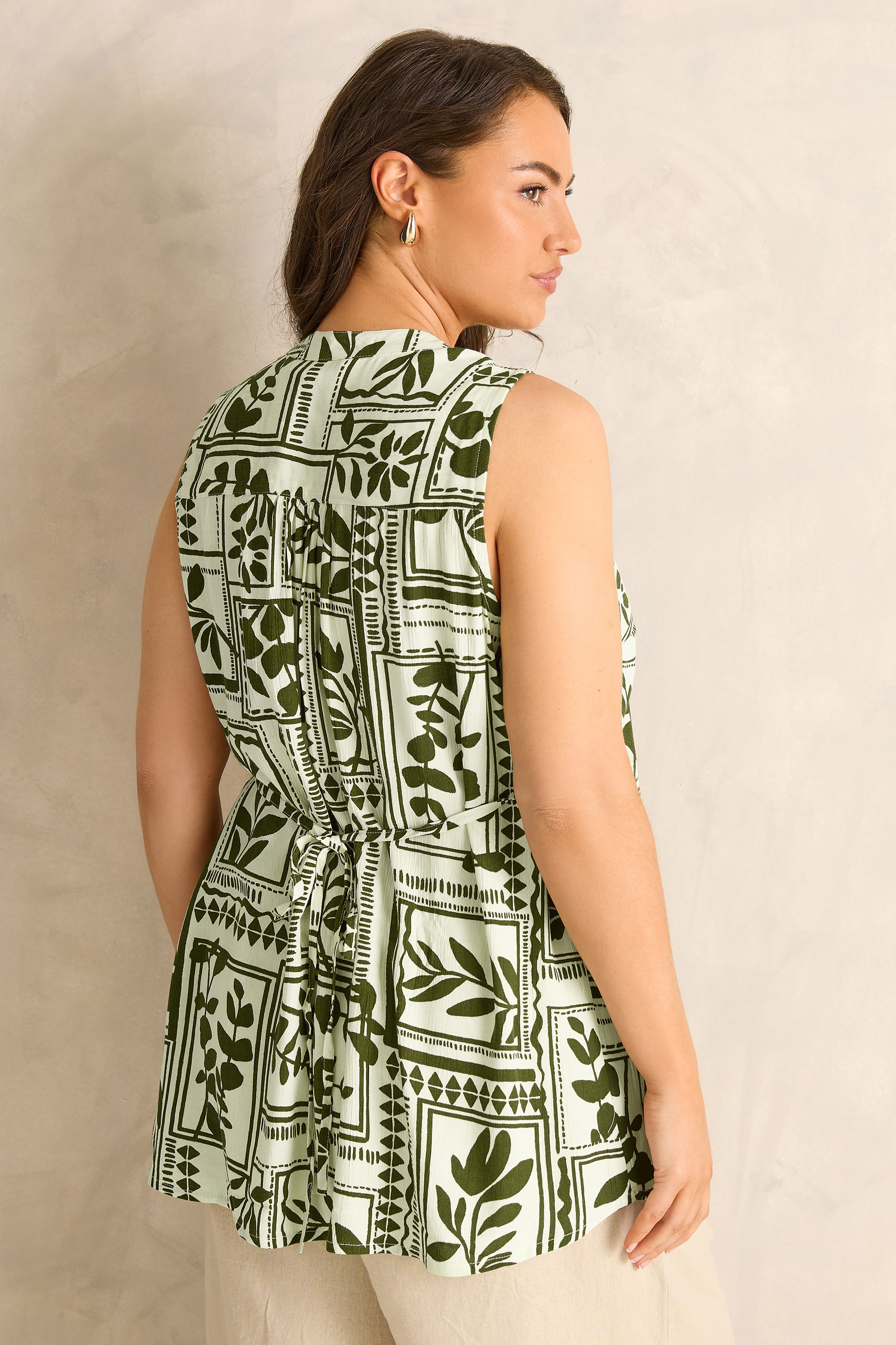 EVANS Plus Size Green Leaf Pintuck Sleeveless Shirt | Evans 4