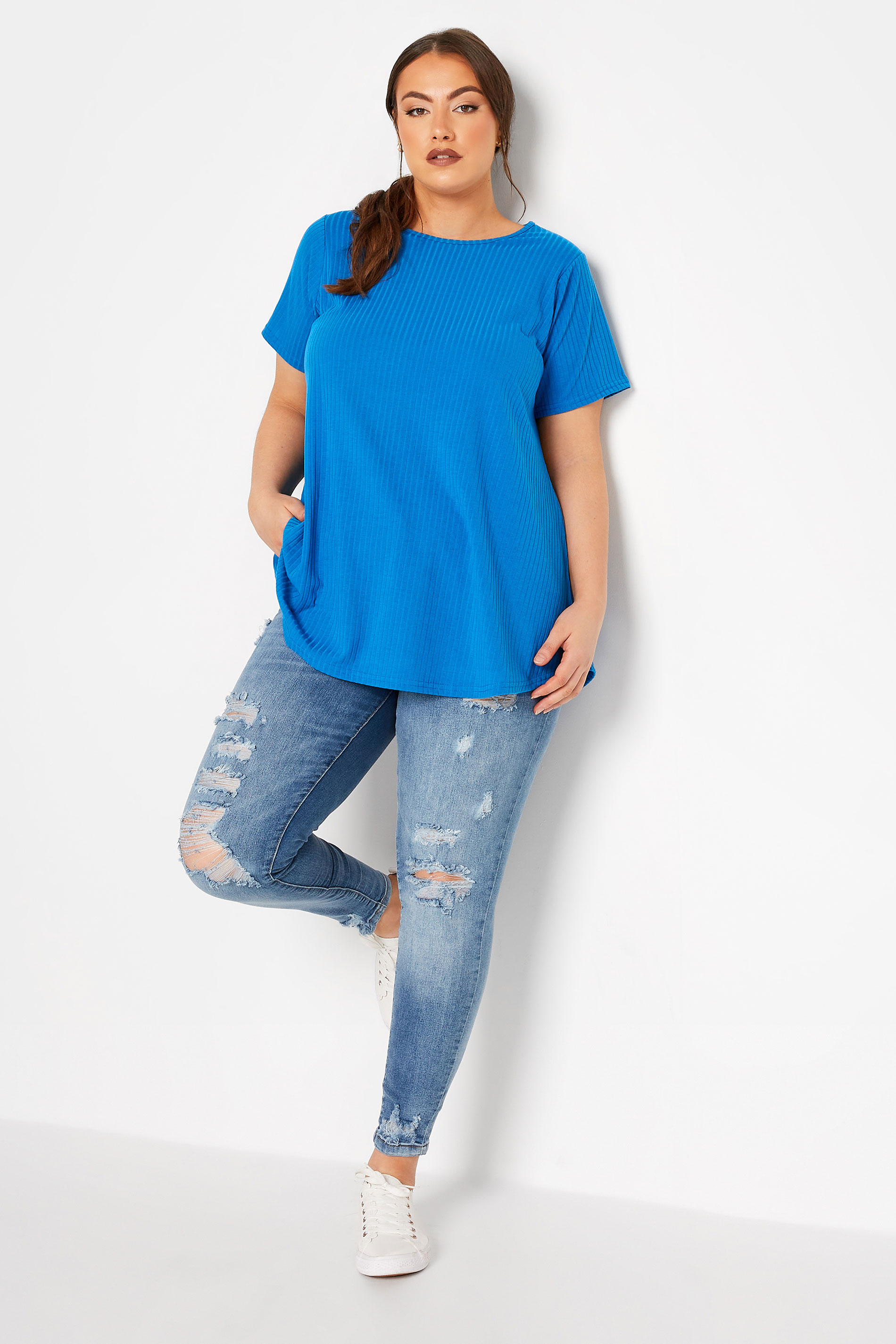 Grande taille  Tops Grande taille  T-Shirts | LIMITED COLLECTION - Top Bleu Roi Nervuré Style Volanté - GX44322