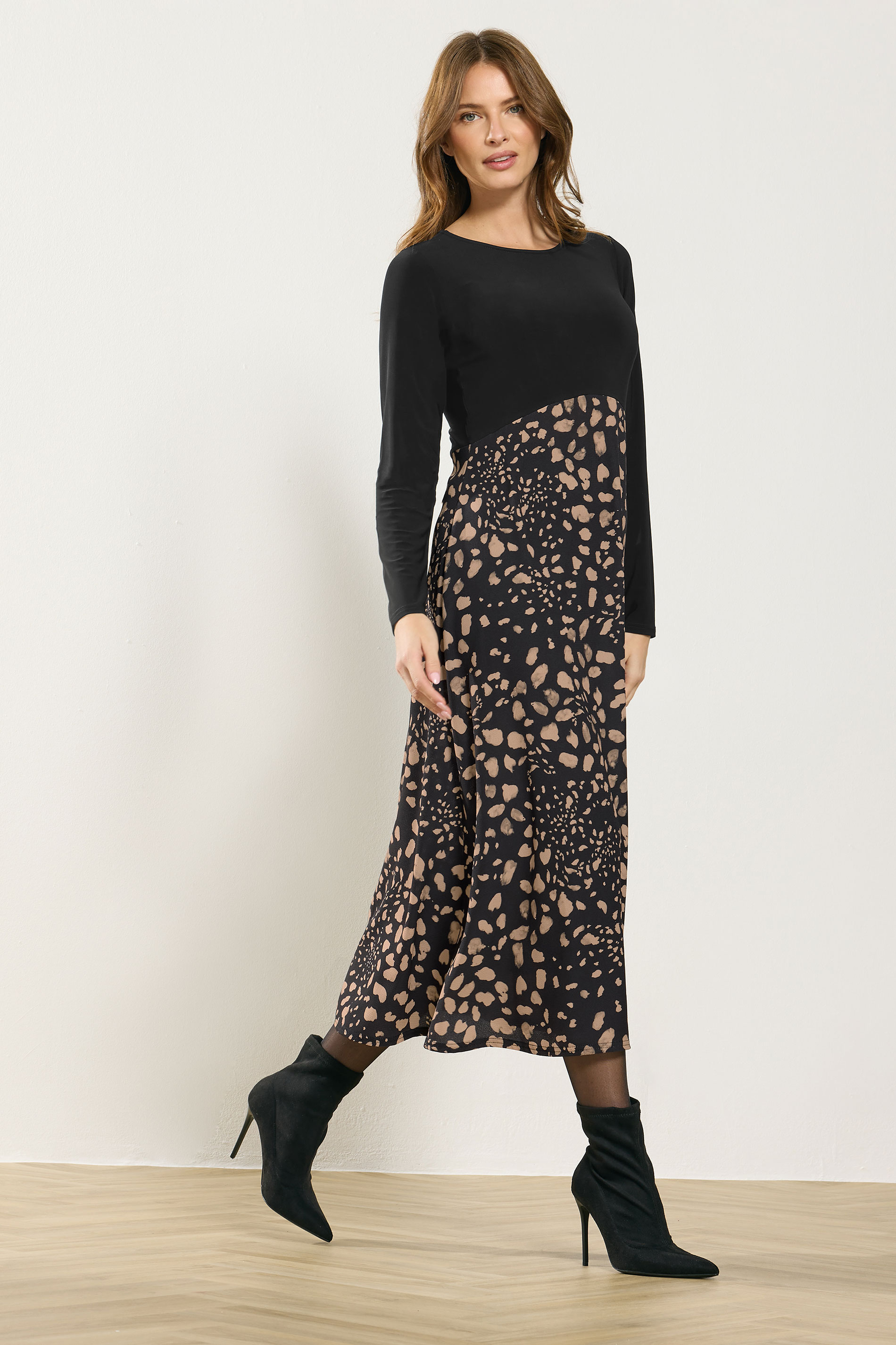 M&Co Black Abstract Print 2 In 1 Maxi Dress | M&Co 1