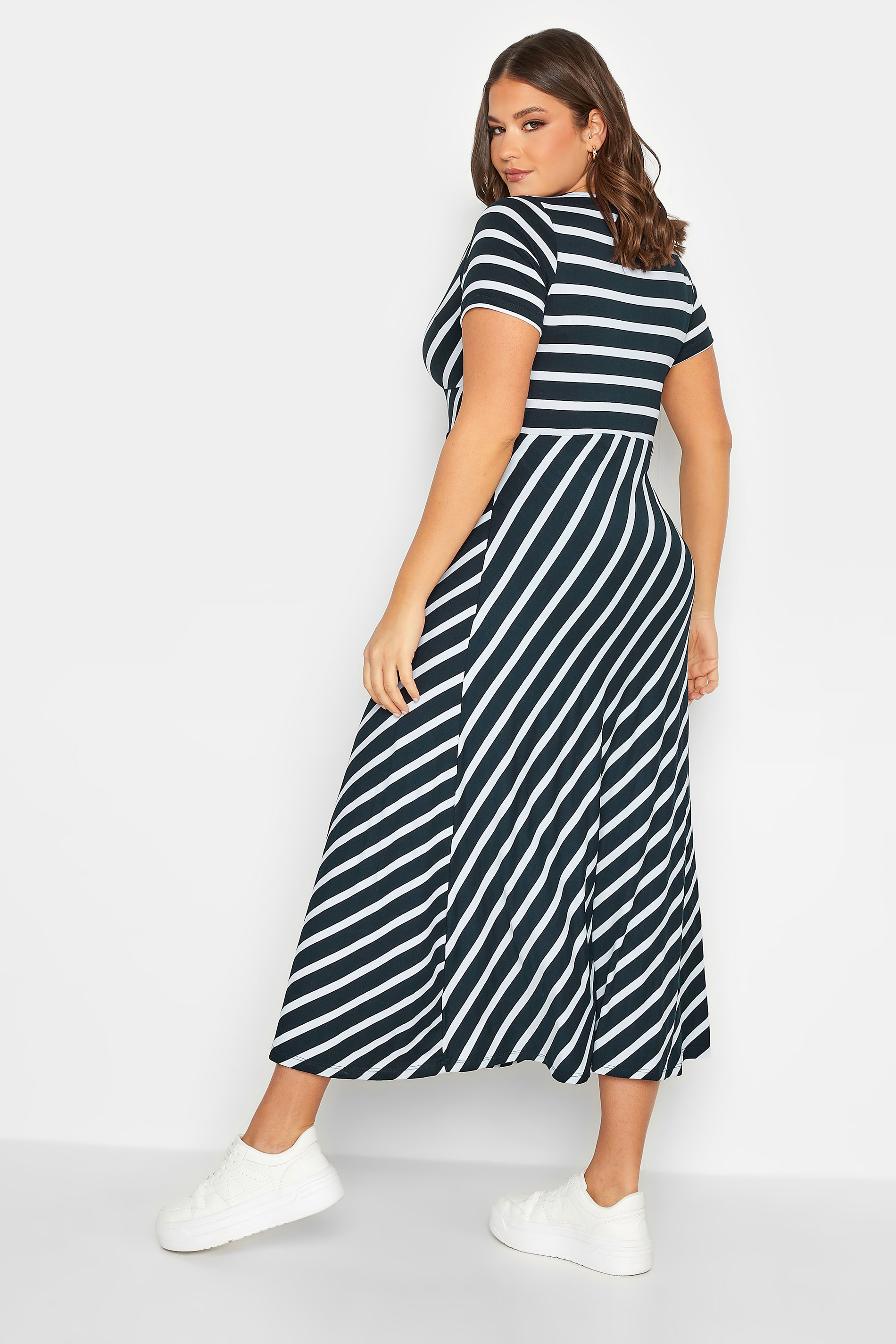 YOURS Plus Size Navy Blue Stripe Print Swing Dress | Yours Clothing 3