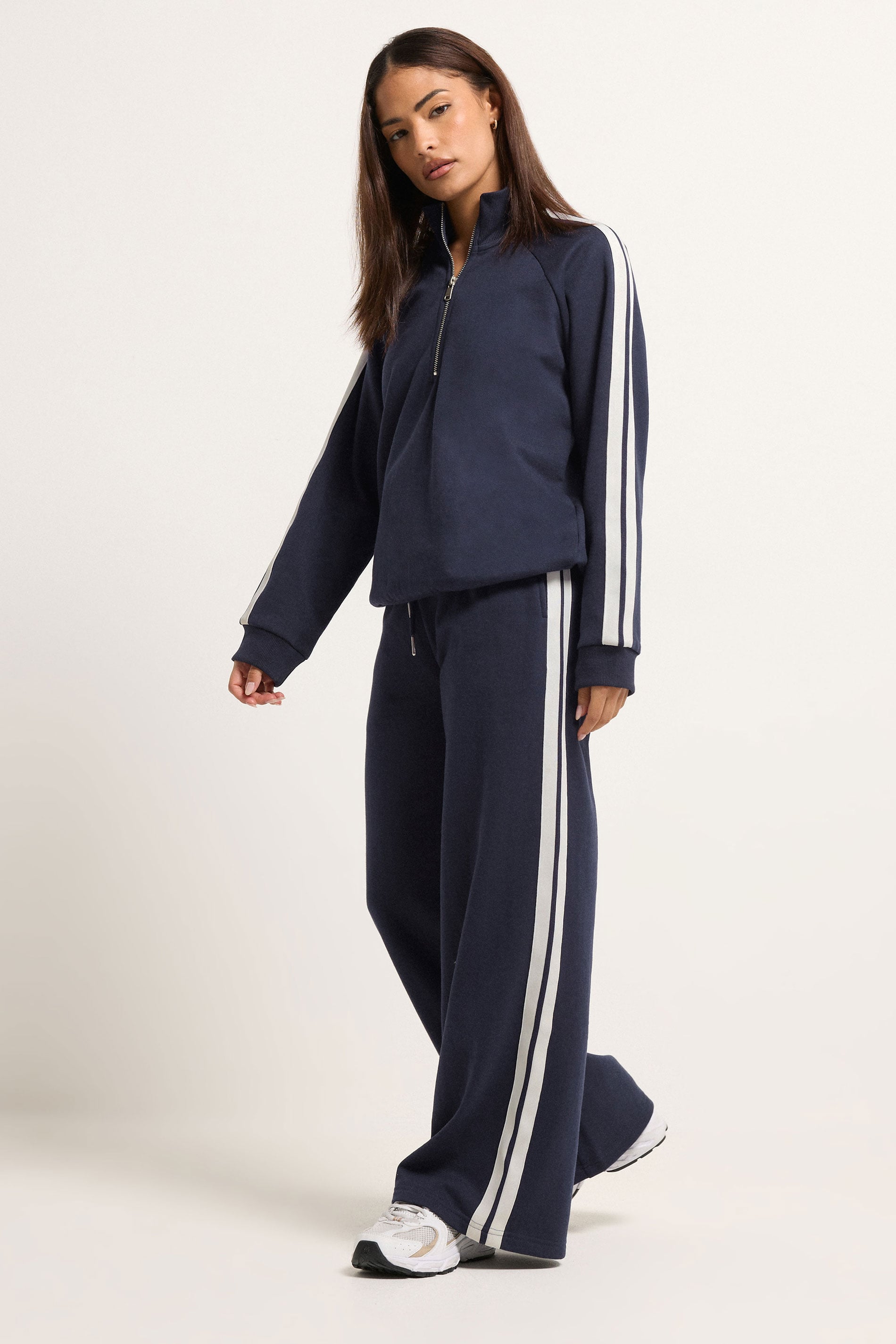 PixieGirl Petite Women's Set Navy Blue Stripe Cotton Sweatshirt & Wide Leg Joggers | PixieGirl 1