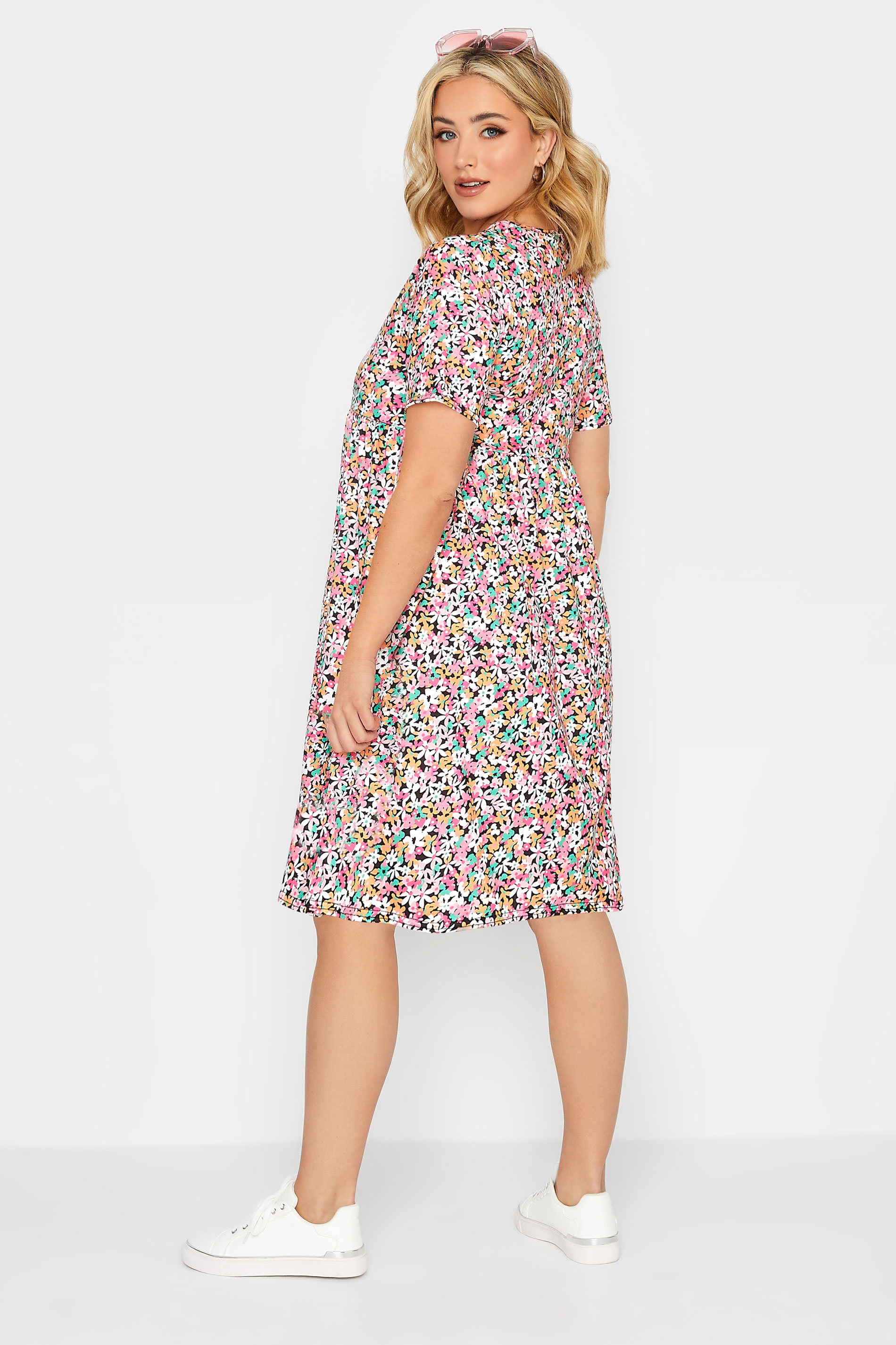 YOURS PETITE Plus Size Pink Ditsy Floral Print Smock Dress | Yours Clothing 3