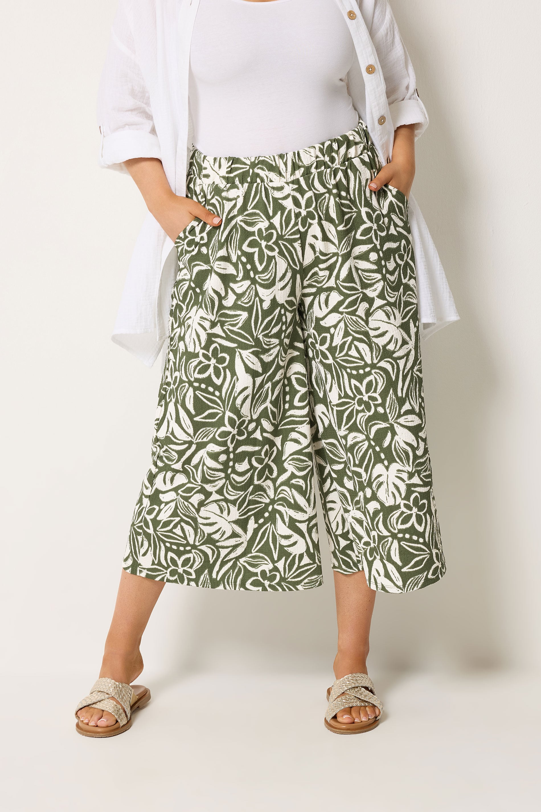 YOURS Plus Size Khaki Green Leaf Print Culottes | Yours Clothing 3