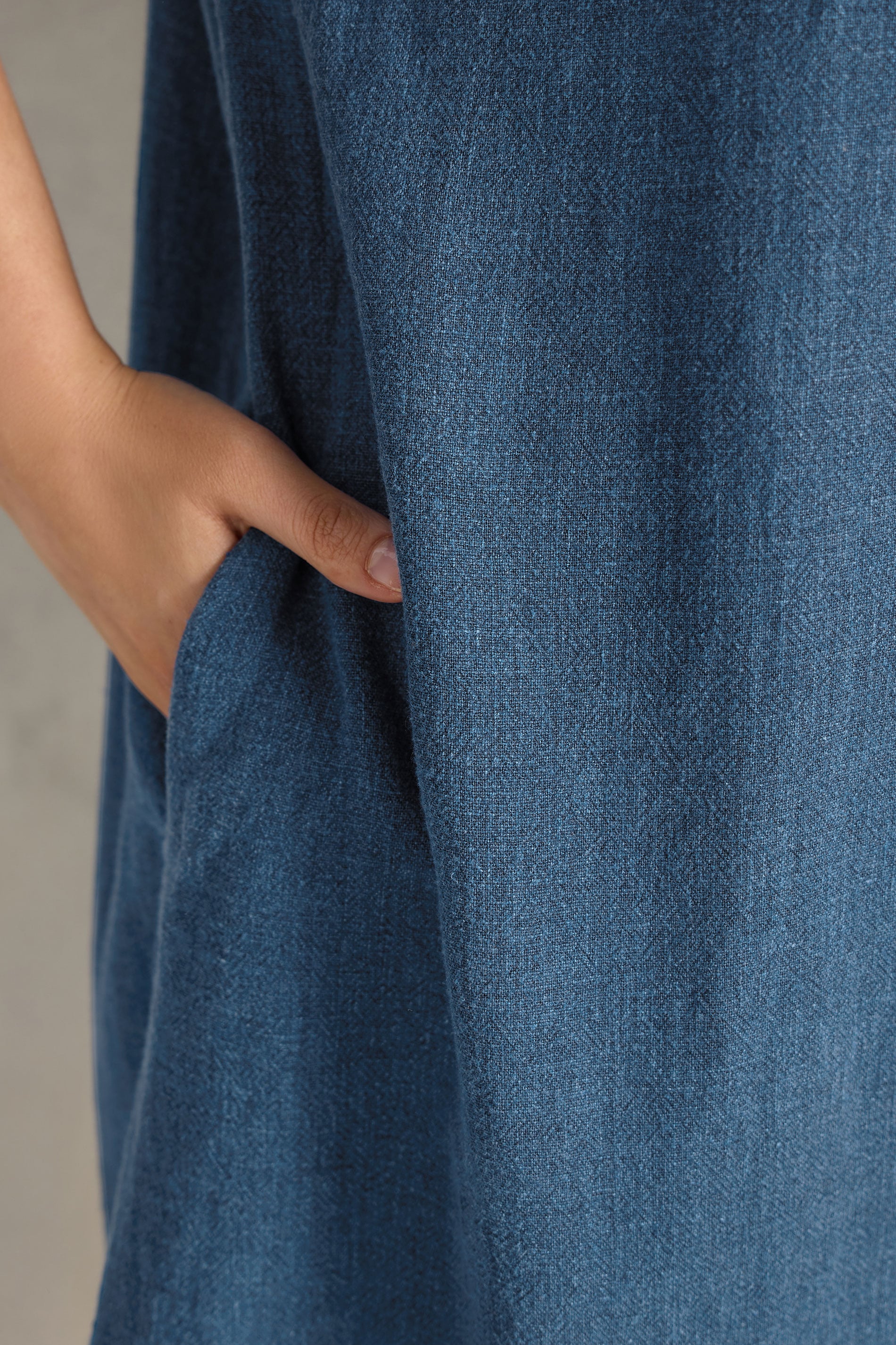 EVANS Plus Size Blue Premium Linen Shift Denim Dress | Evans 5