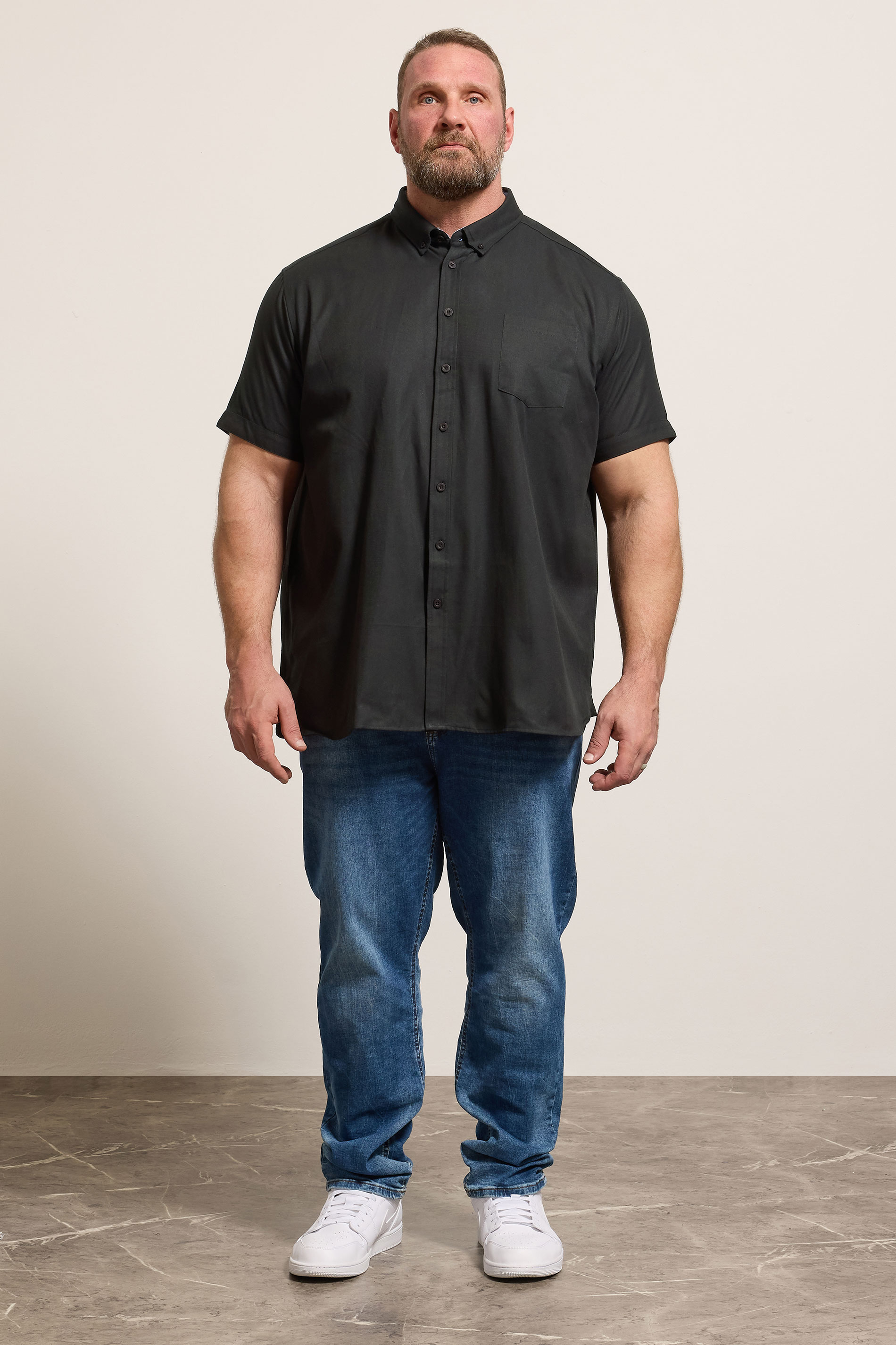 D555 Big & Tall Black Short Sleeve Oxford Shirt | BadRhino 1