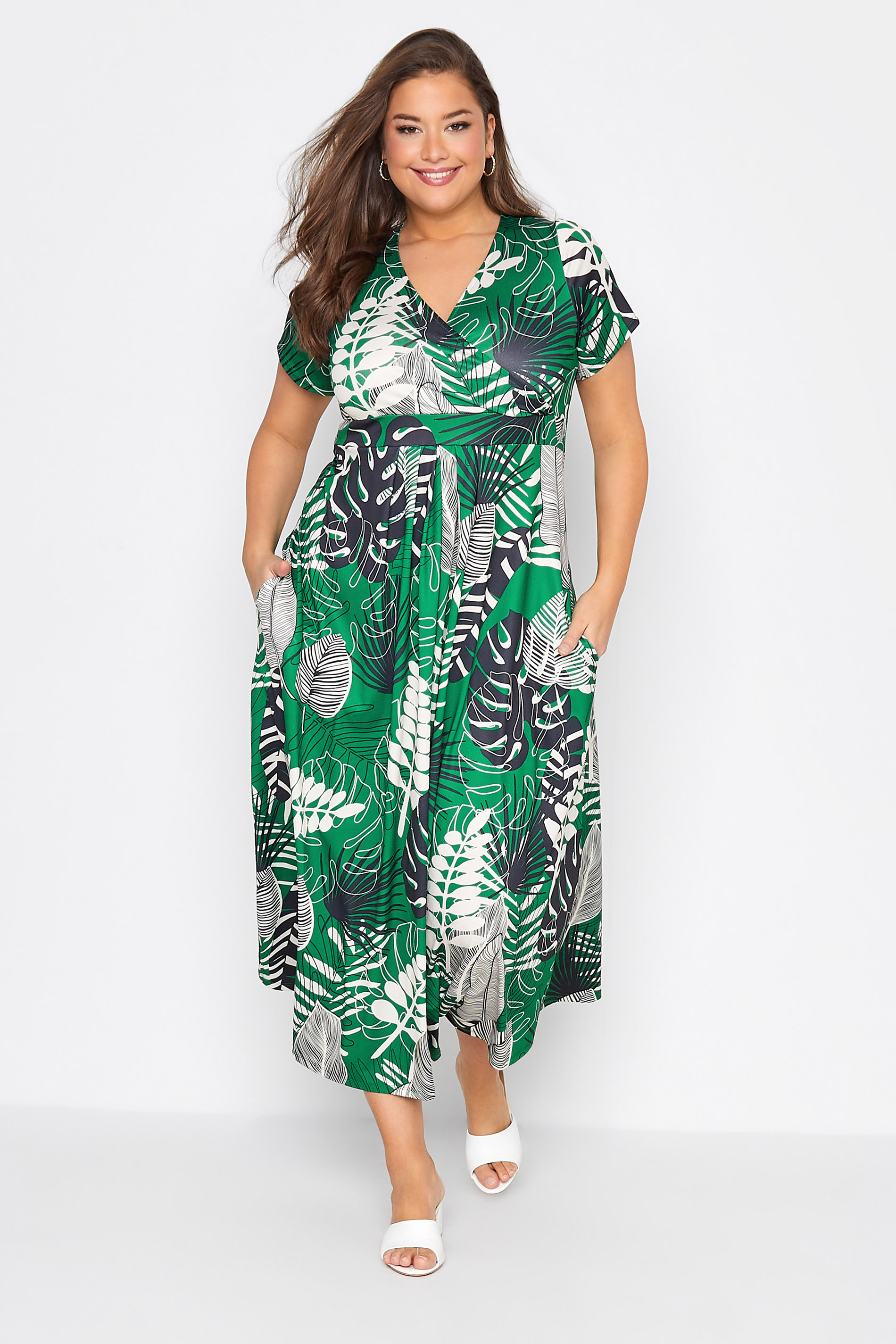 Curve Green Tropical Print Wrap Dress_A.jpg