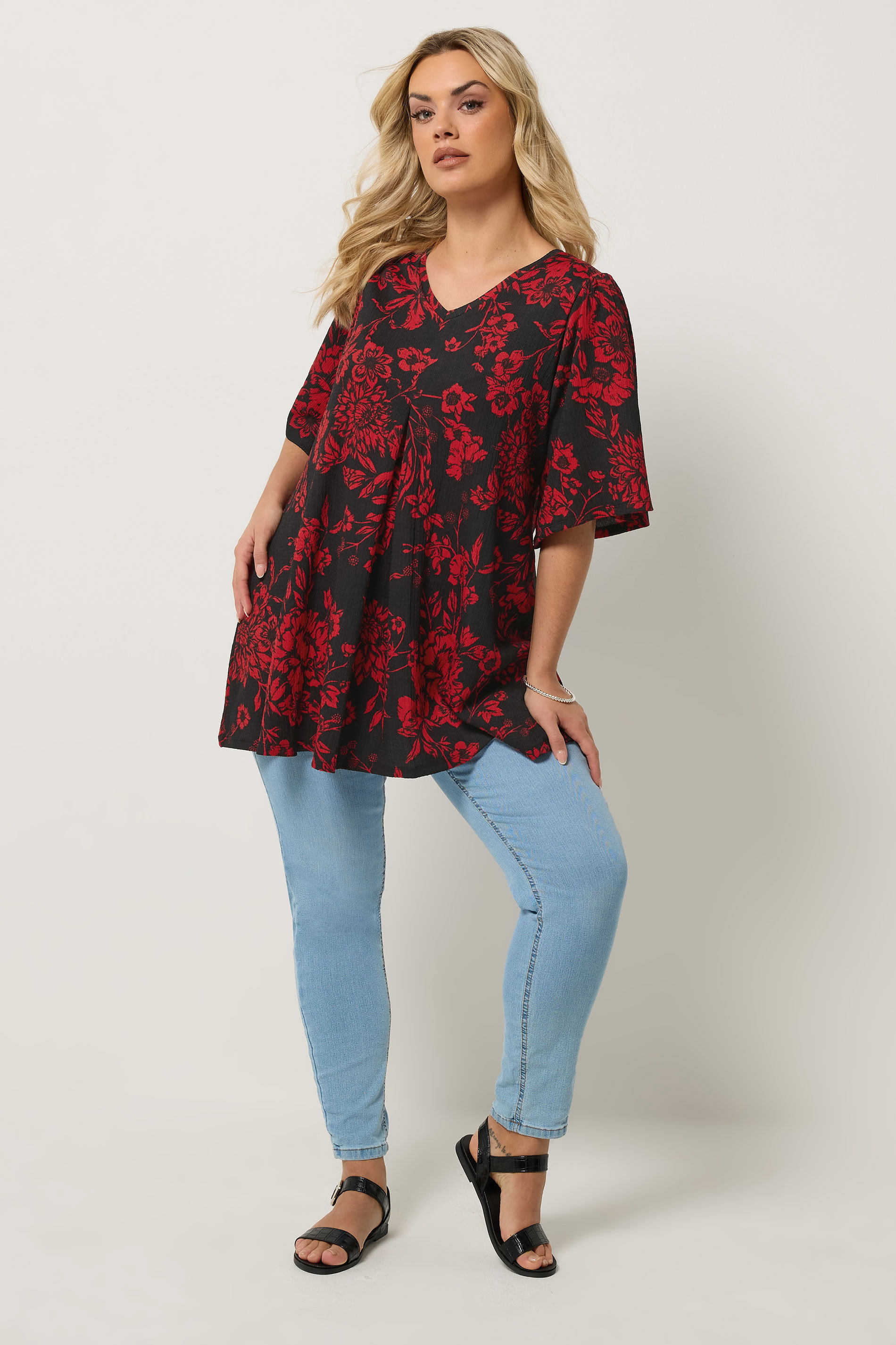 YOURS Plus Size Black & Red Floral Pleat Front Top | Yours Clothing 1