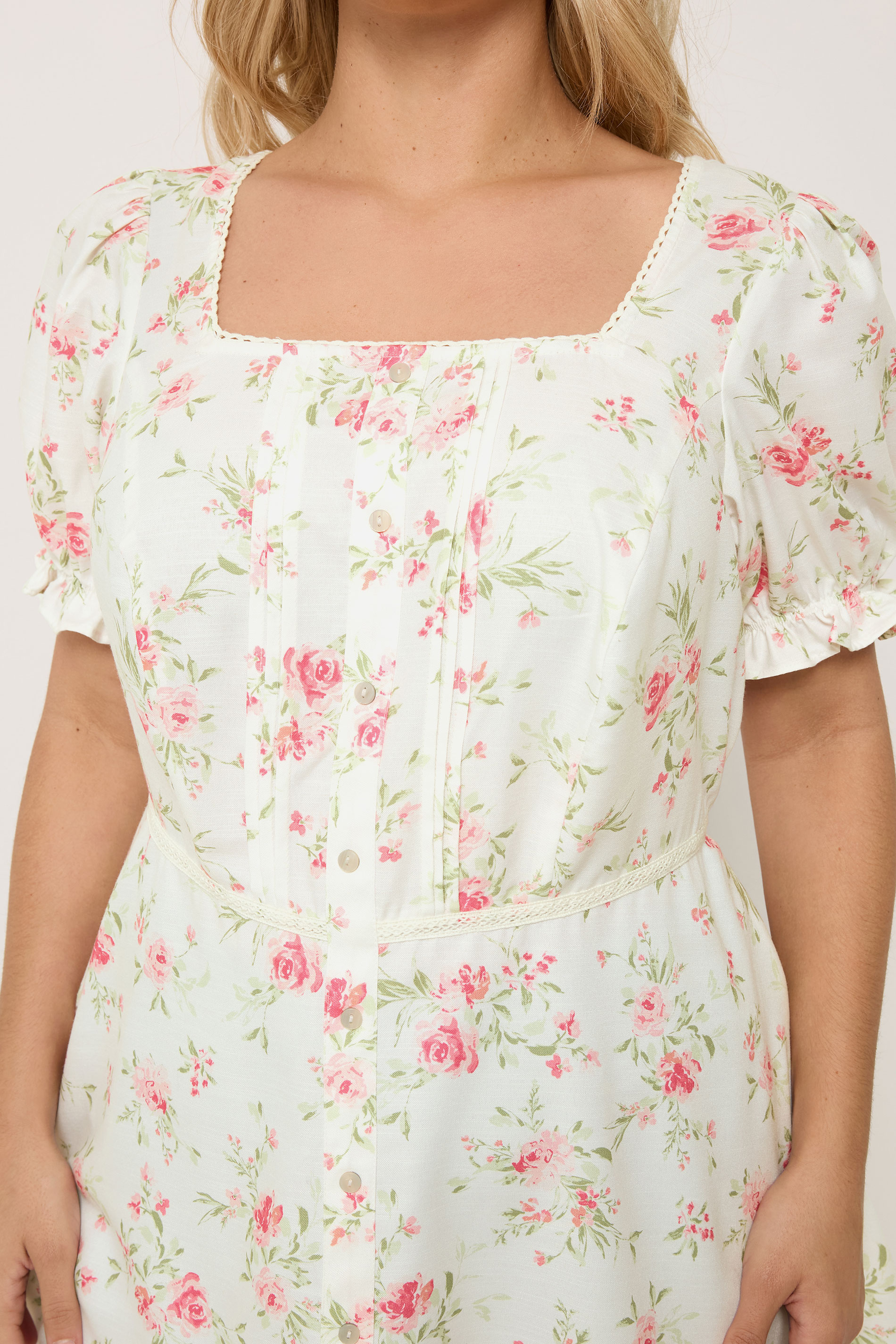 YOURS Plus Size White Inky Floral Milkmaid Blouse | Yours Clothing 4