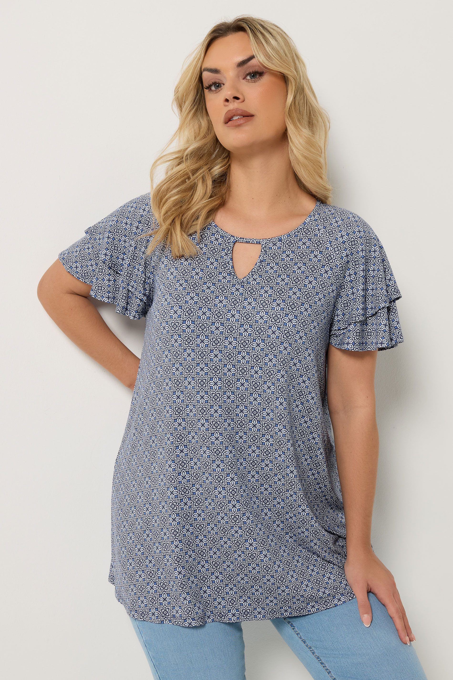 YOURS Plus Size Paisley Short Sleeve Top | Yours Clothing 3