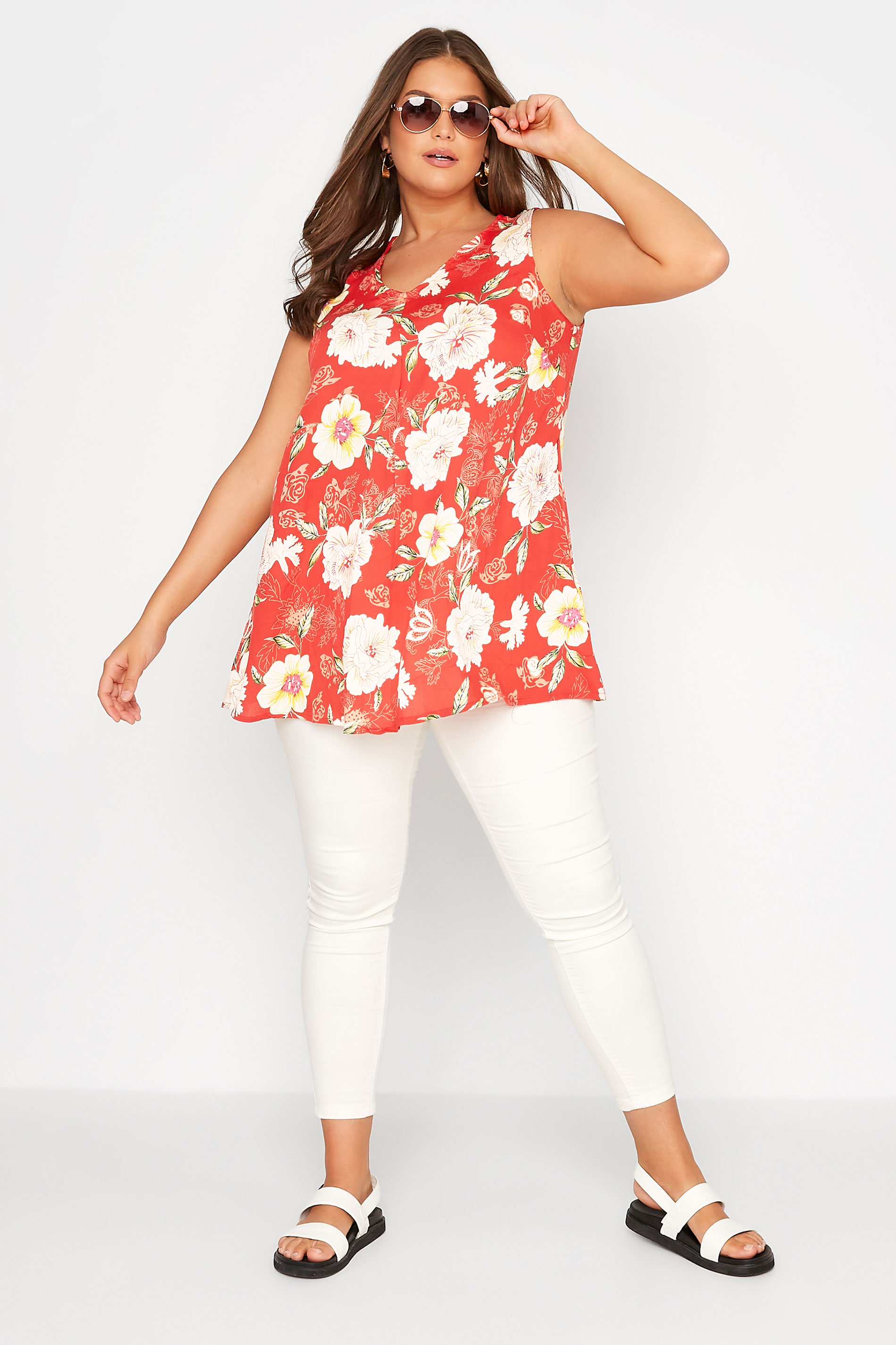 Grande taille  Tops Grande taille  Tops Casual | Curve Red Floral Swing Vest Top - IW90130