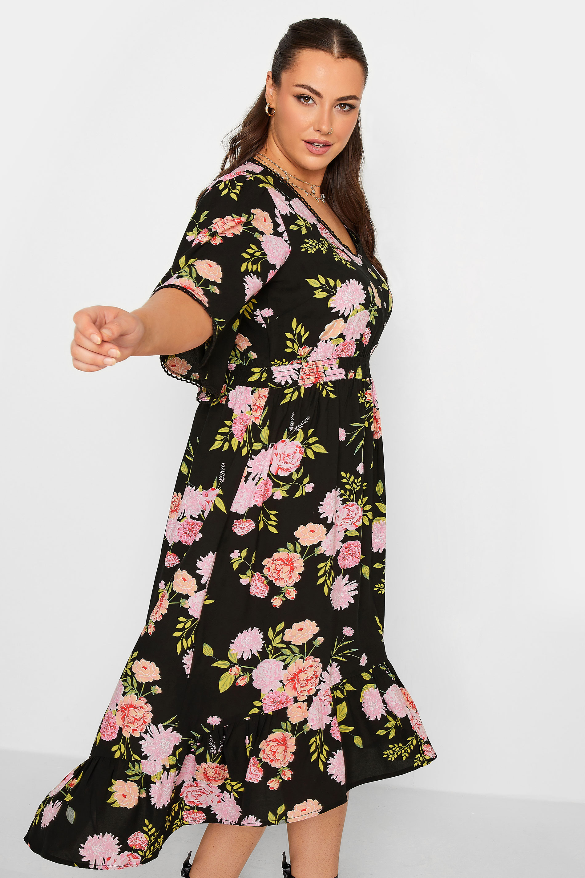 YOURS Curve Plus Size Black Floral Maxi Dress | Yours Clothing  3