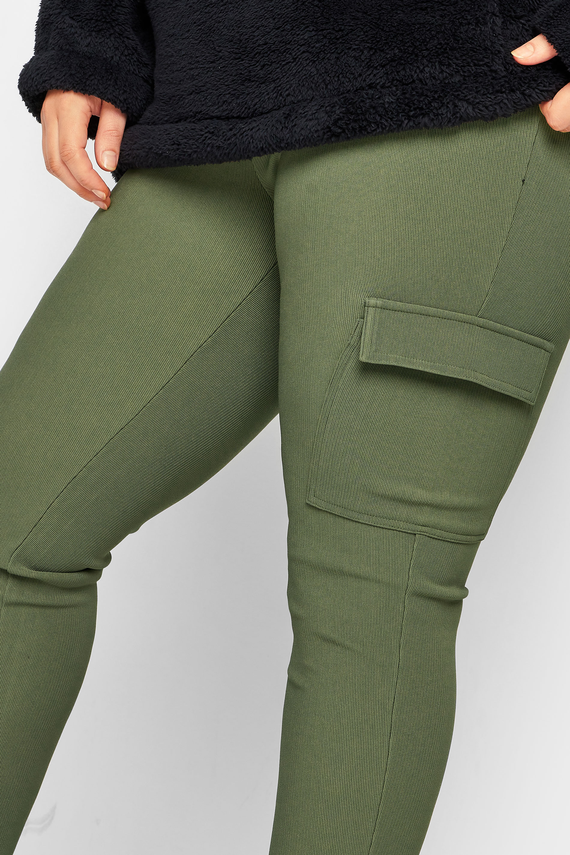 YOURS Plus Size Khaki Green Cargo Leggings | Yours Clothing 3