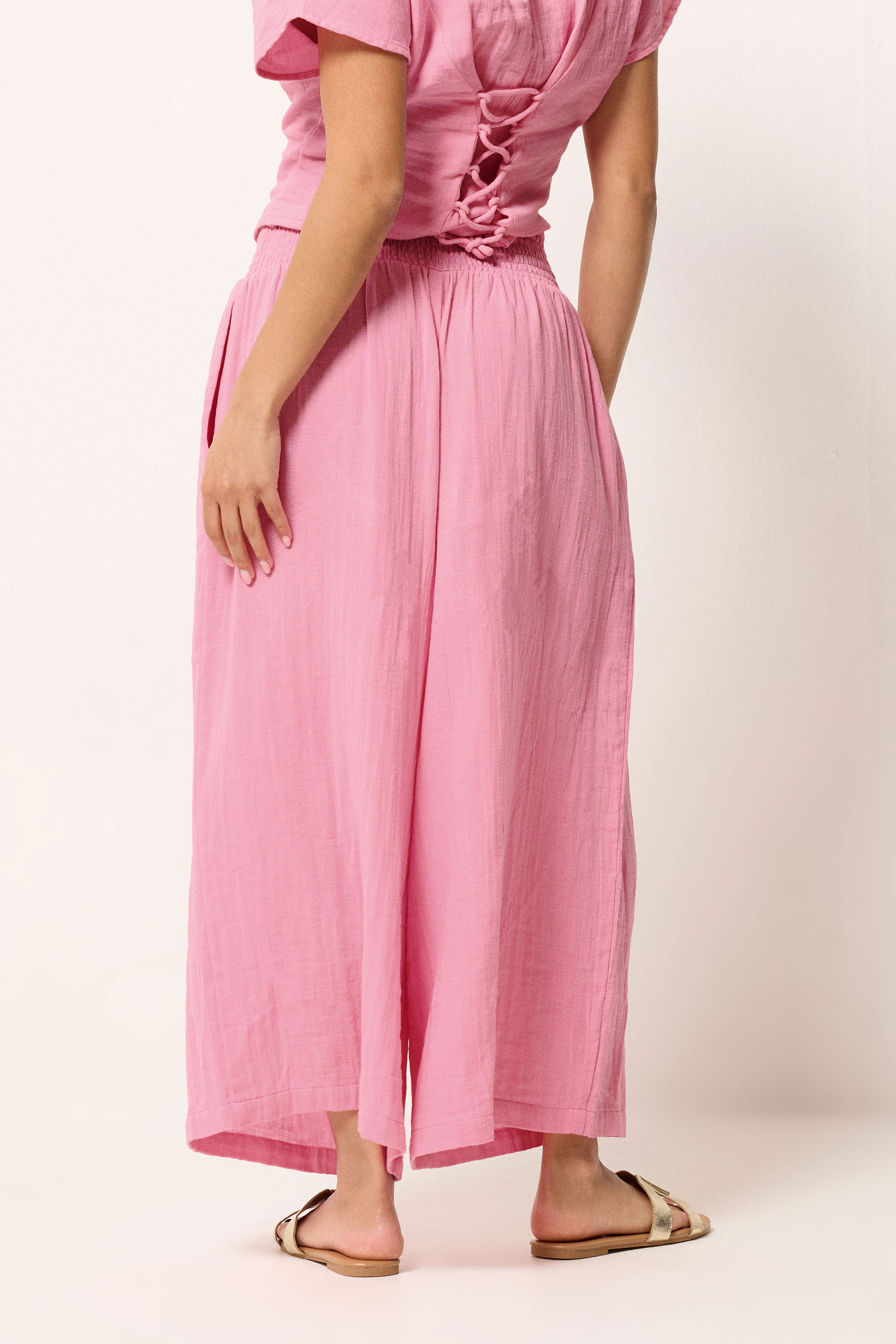 PixieGirl Petite Women's Set Pink Cotton Cheesecloth Top & Cropped Trousers | PixieGirl 7