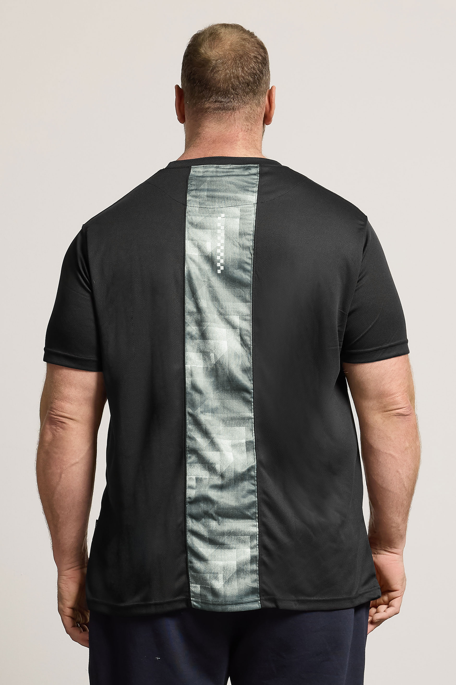 D555 Big & Tall Black Lightweight Active T-Shirt | BadRhino 2