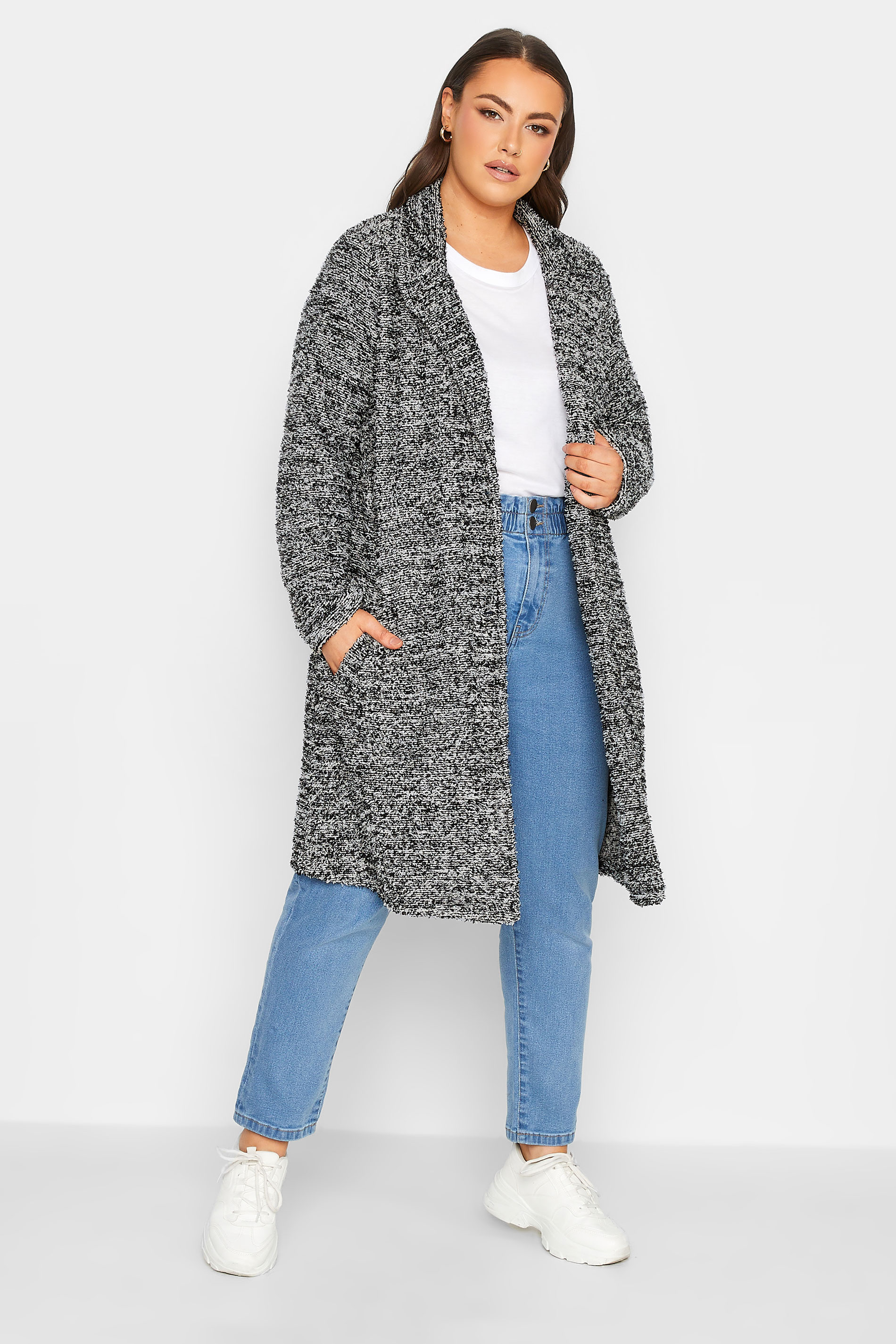 YOURS LUXURY Plus Size Black Textured Faux Fur Jacket | Yours Clothing 3