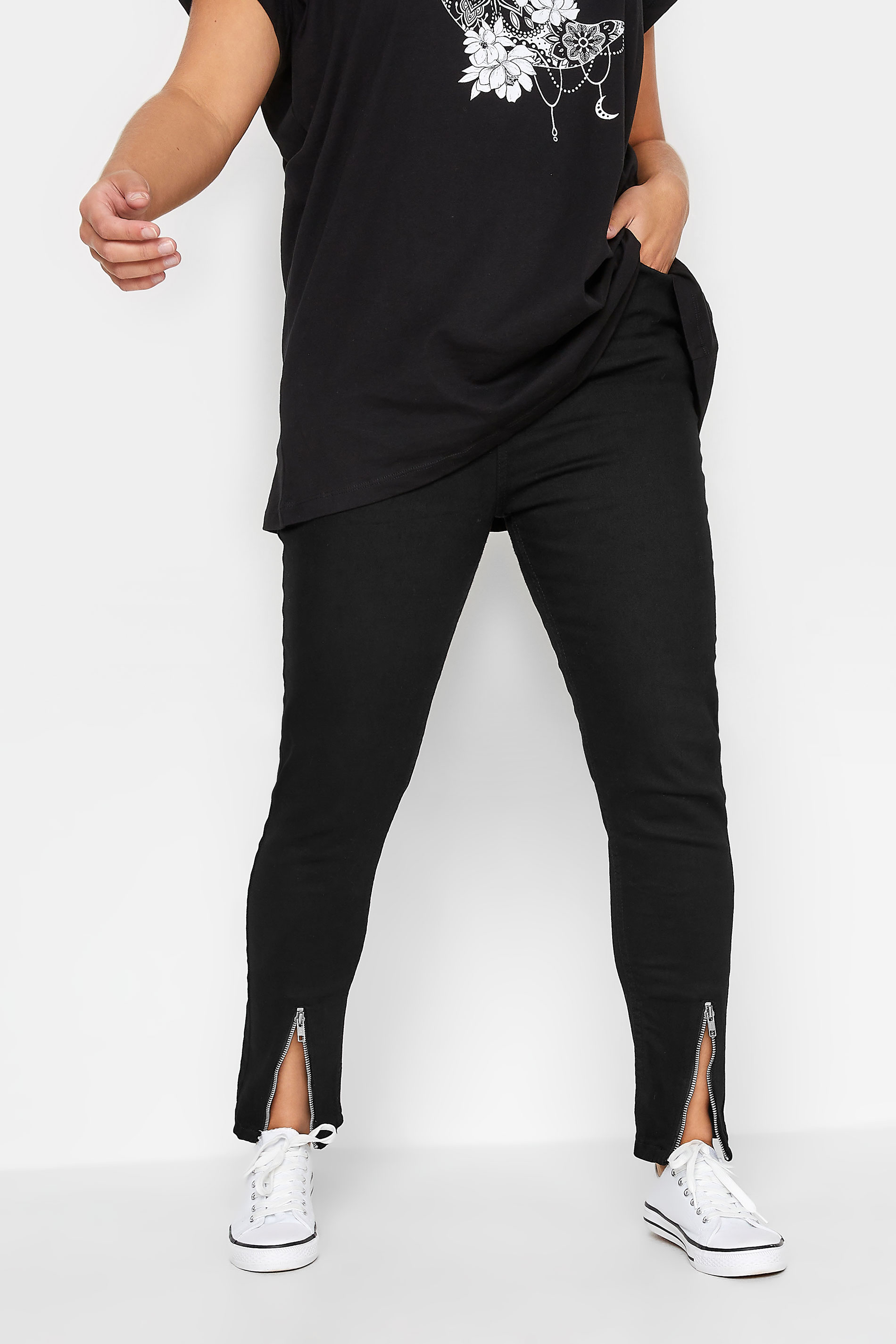 Plus Size Black Zip Front Skinny AVA Jeans | Yours Clothing 1