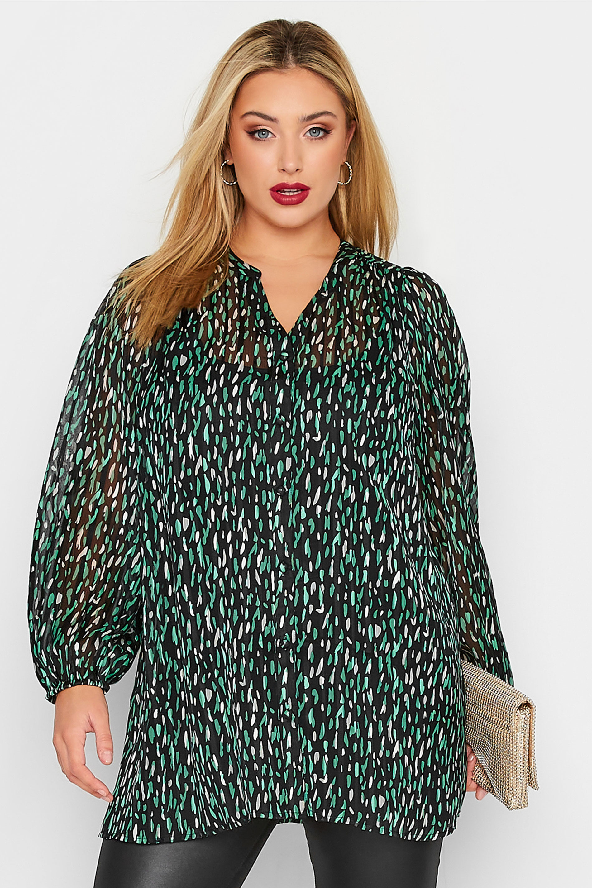 YOURS LONDON Plus Size Green Animal Print Blouse | Yours Clothing 1