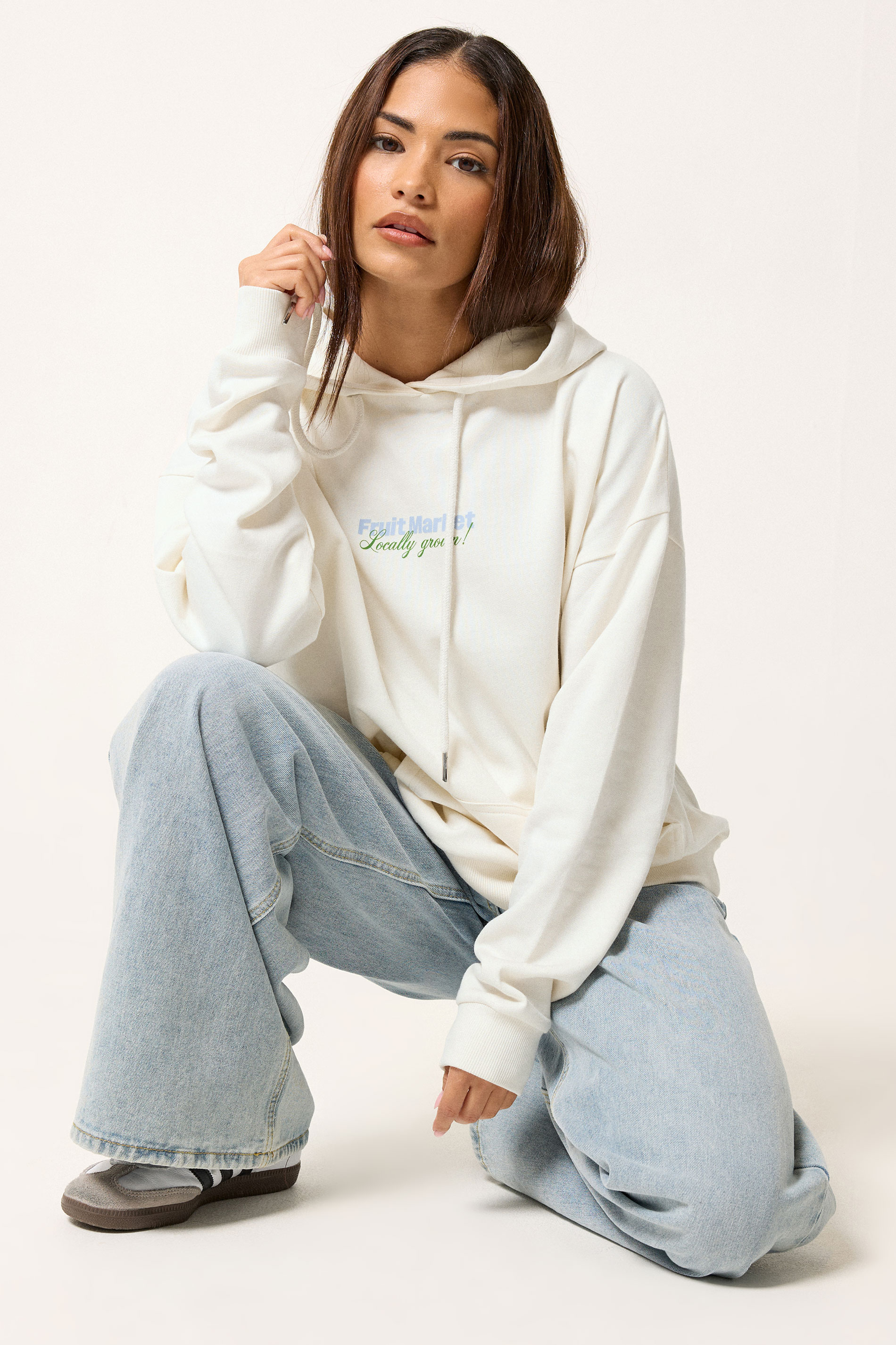 PixieGirl Petite Women's Ivory White 'Fruit Market' Slogan Oversized Hoodie | PixieGirl 3