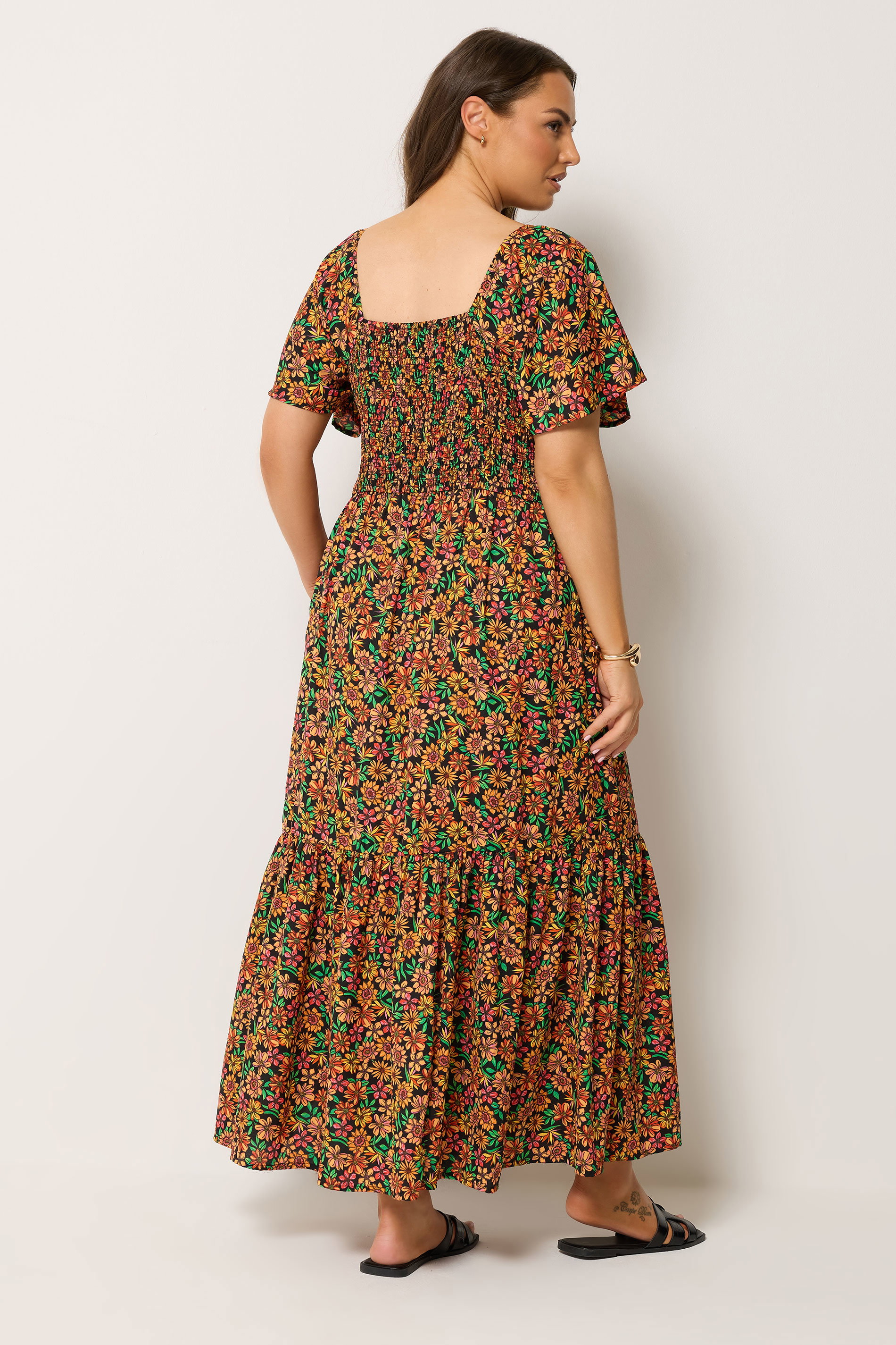 YOURS Plus Size Black Shirred Floral Maxi Dress | Yours Clothing 2