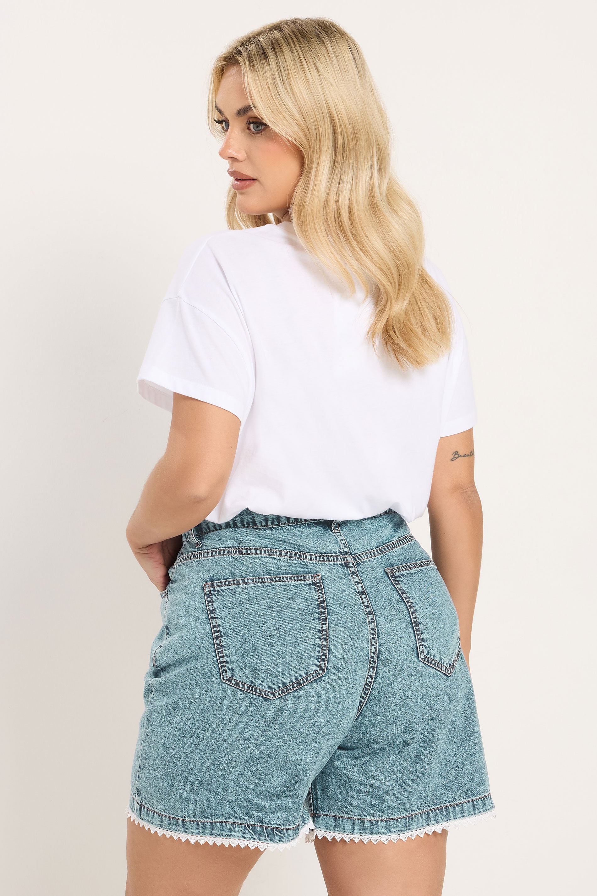 YOURS Plus Size Blue Scallop Edge Denim Shorts | Yours Clothing 2