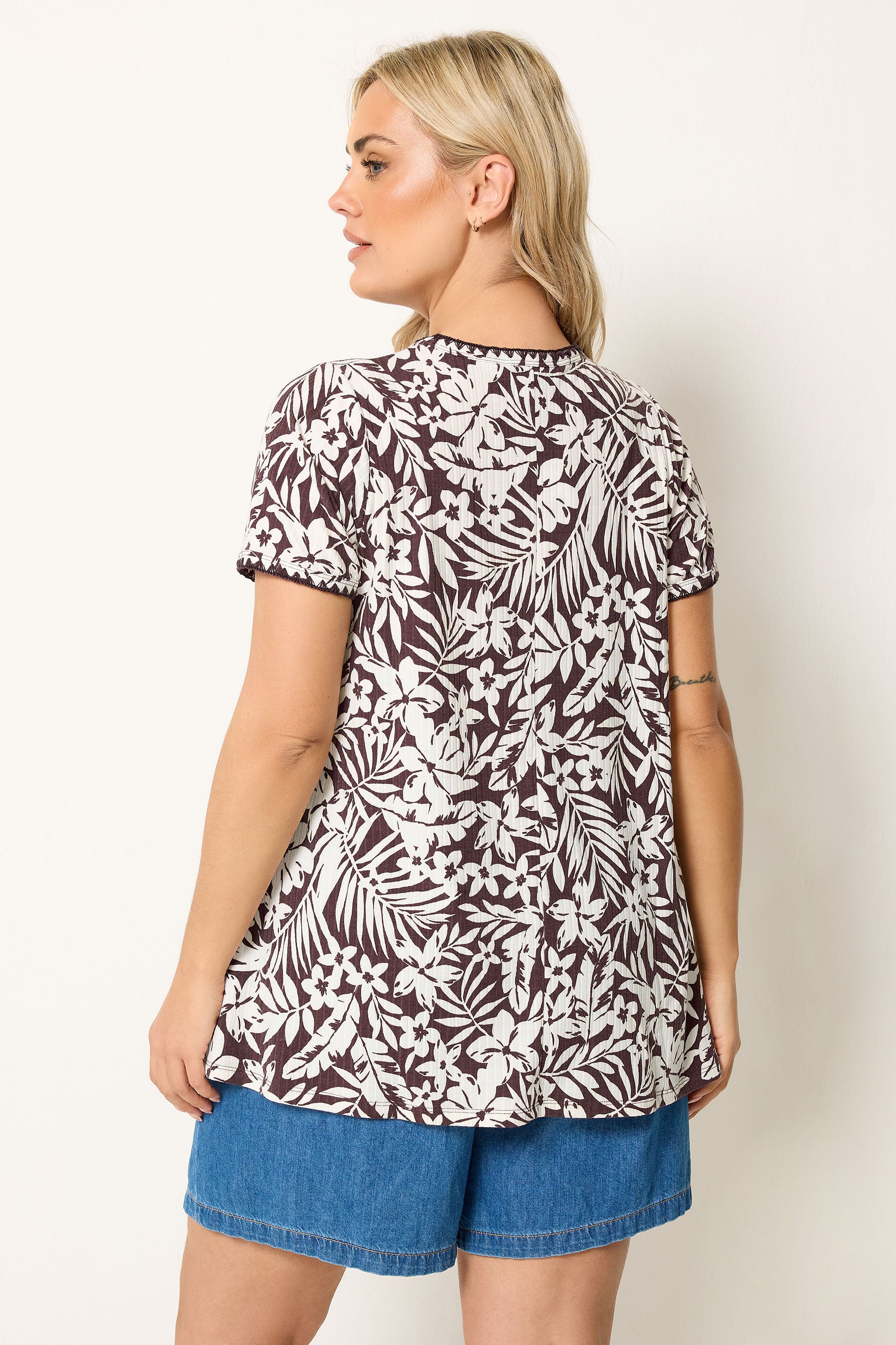 YOURS Plus Size Brown Leaf Contrast Stitch Swing T-Shirt | Yours Clothing 2