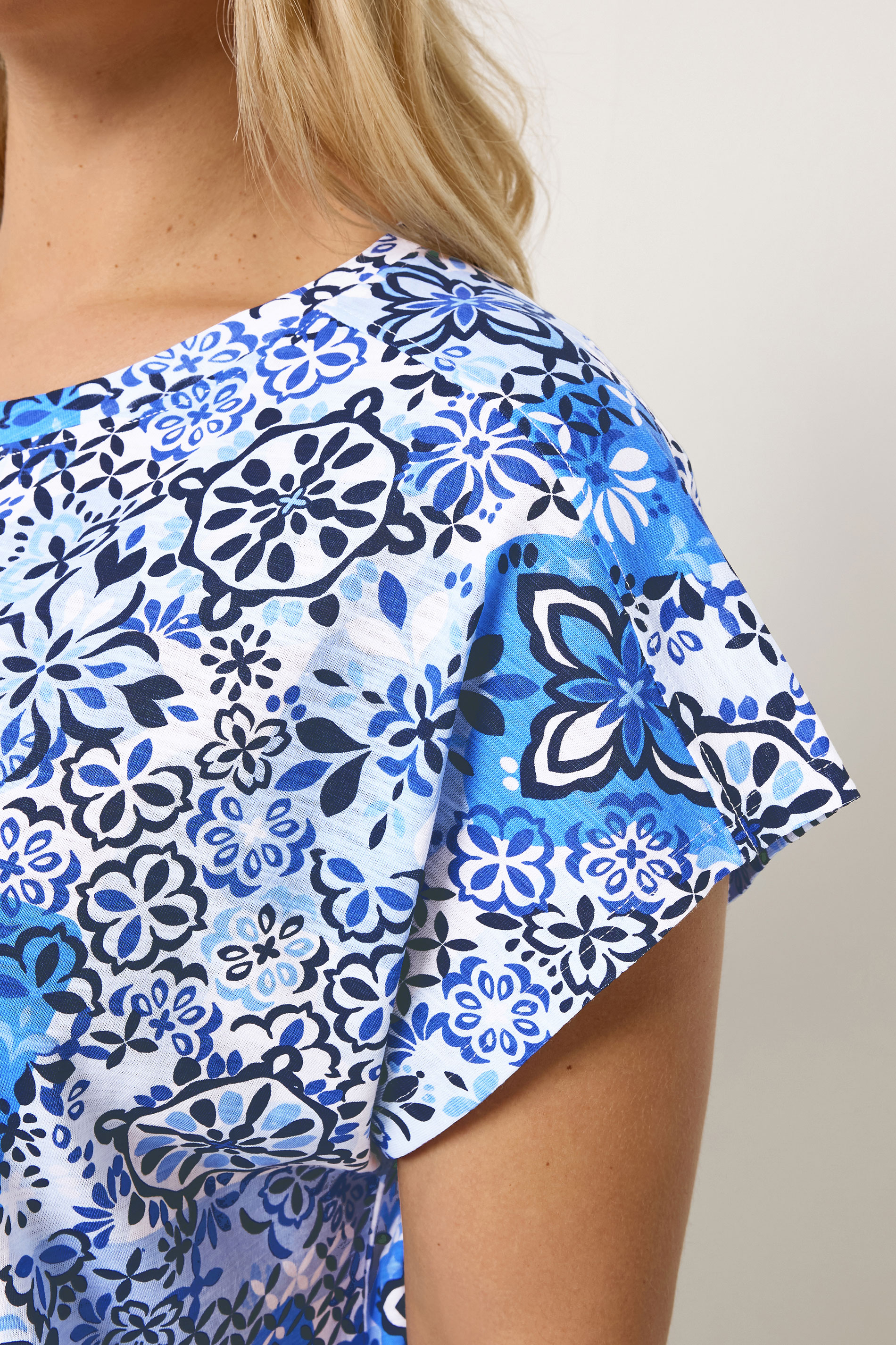 YOURS Plus Size Blue Mosaic Print T-Shirt | Yours Clothing 4