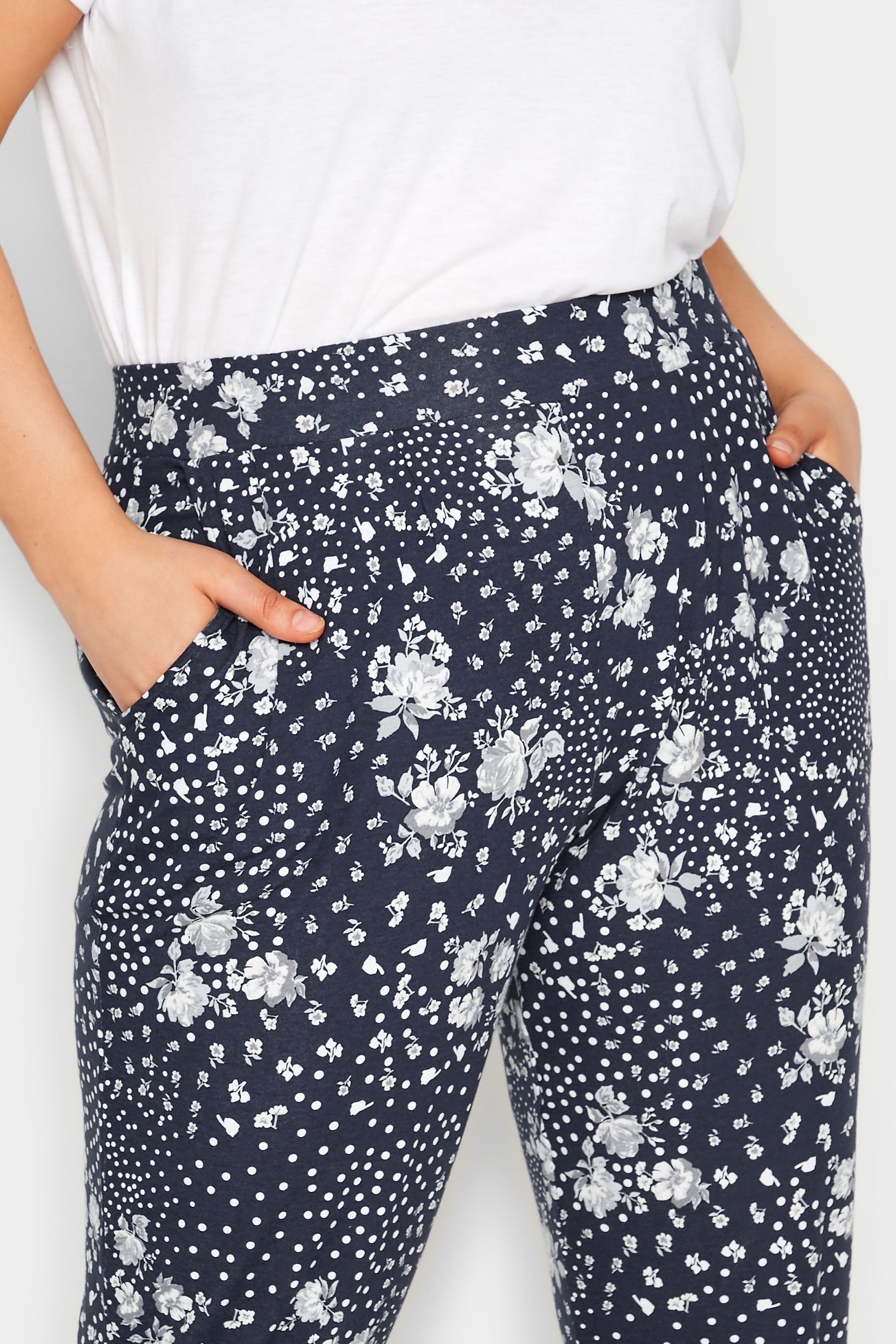 YOURS Plus Size Curve Navy Blue Floral Harem Trousers | Yours Clothing  3