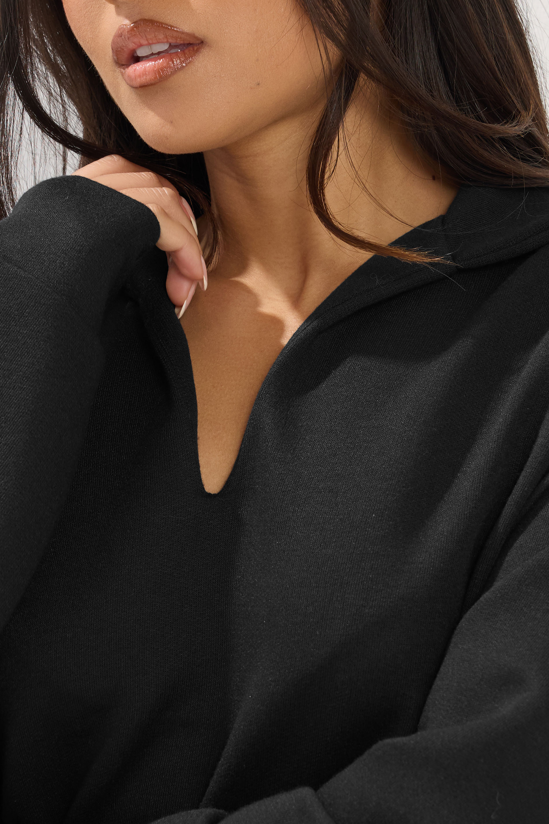 PixieGirl Petite Women's Black Collar Oversized Sweatshirt | PixieGirl 4