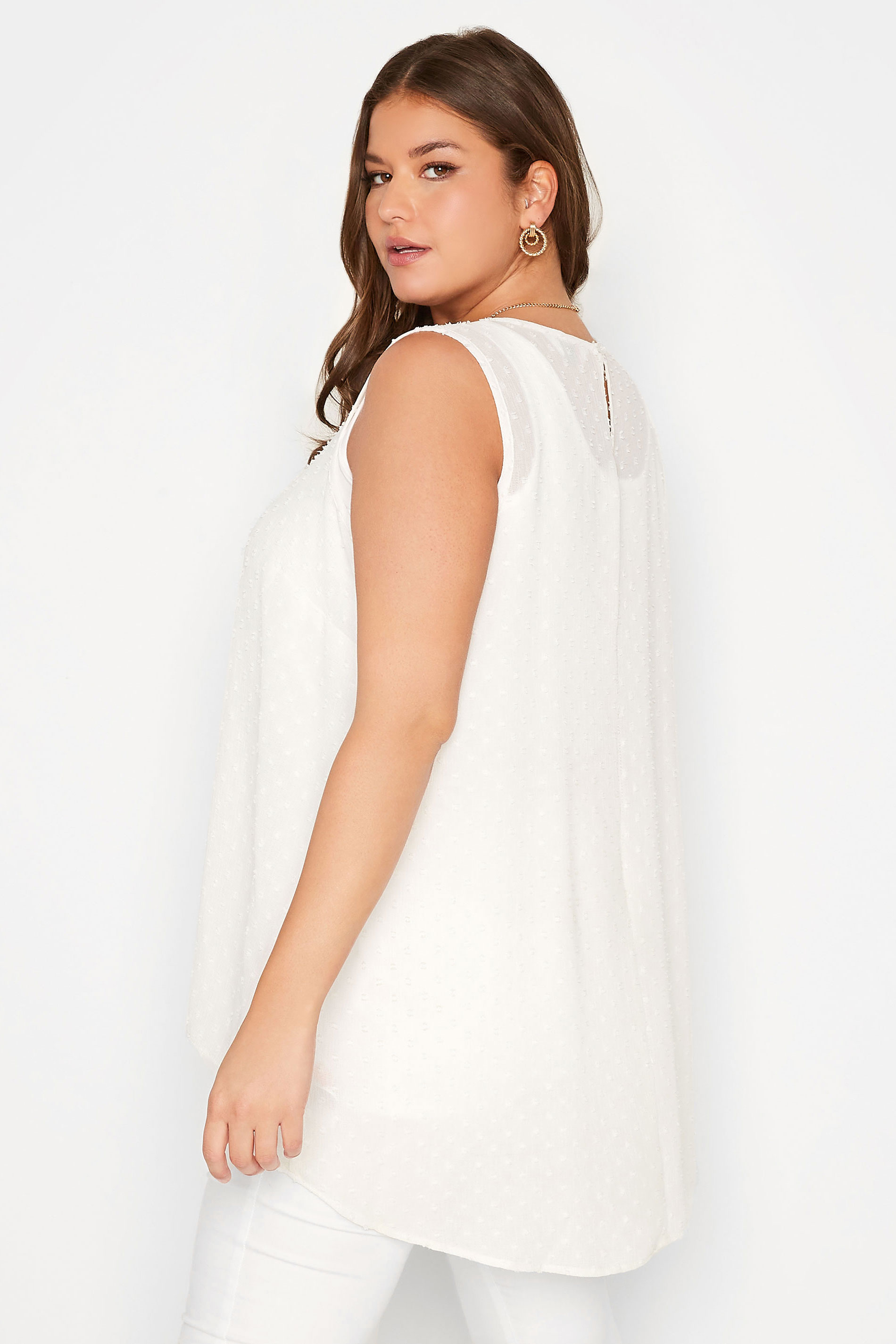 Plus Size White Dobby Dipped Hem Vest Top | Yours Clothing 3