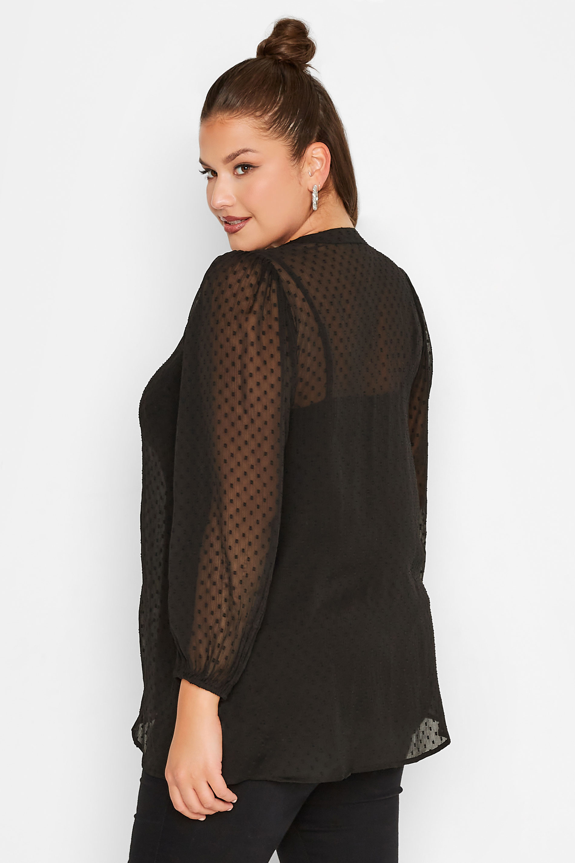 YOURS LONDON Plus Size Black Balloon Sleeve Dobby Blouse | Yours Clothing 3