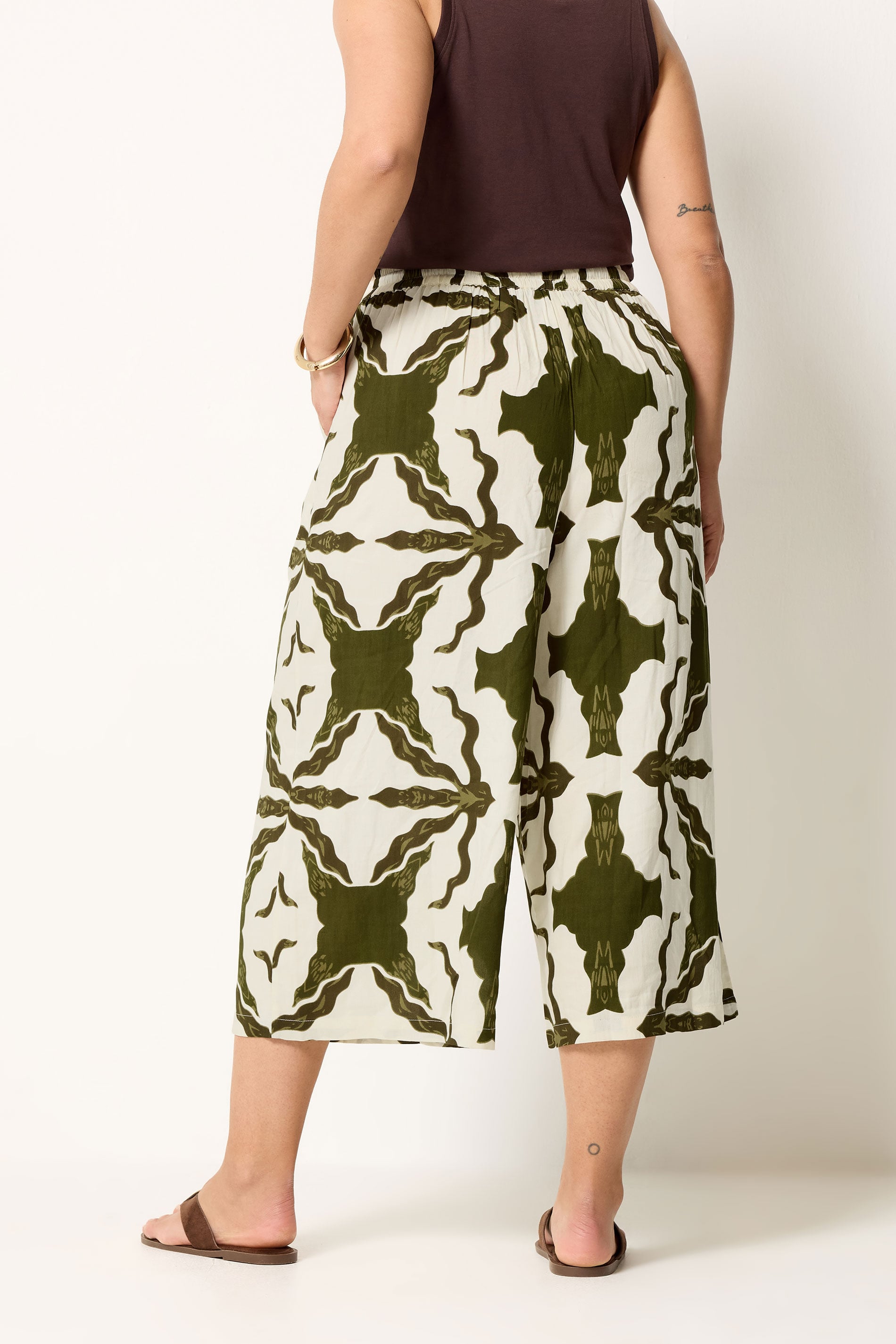 YOURS Plus Size White & Green Tile Print Wide Leg Culottes | Yours Clothing 2
