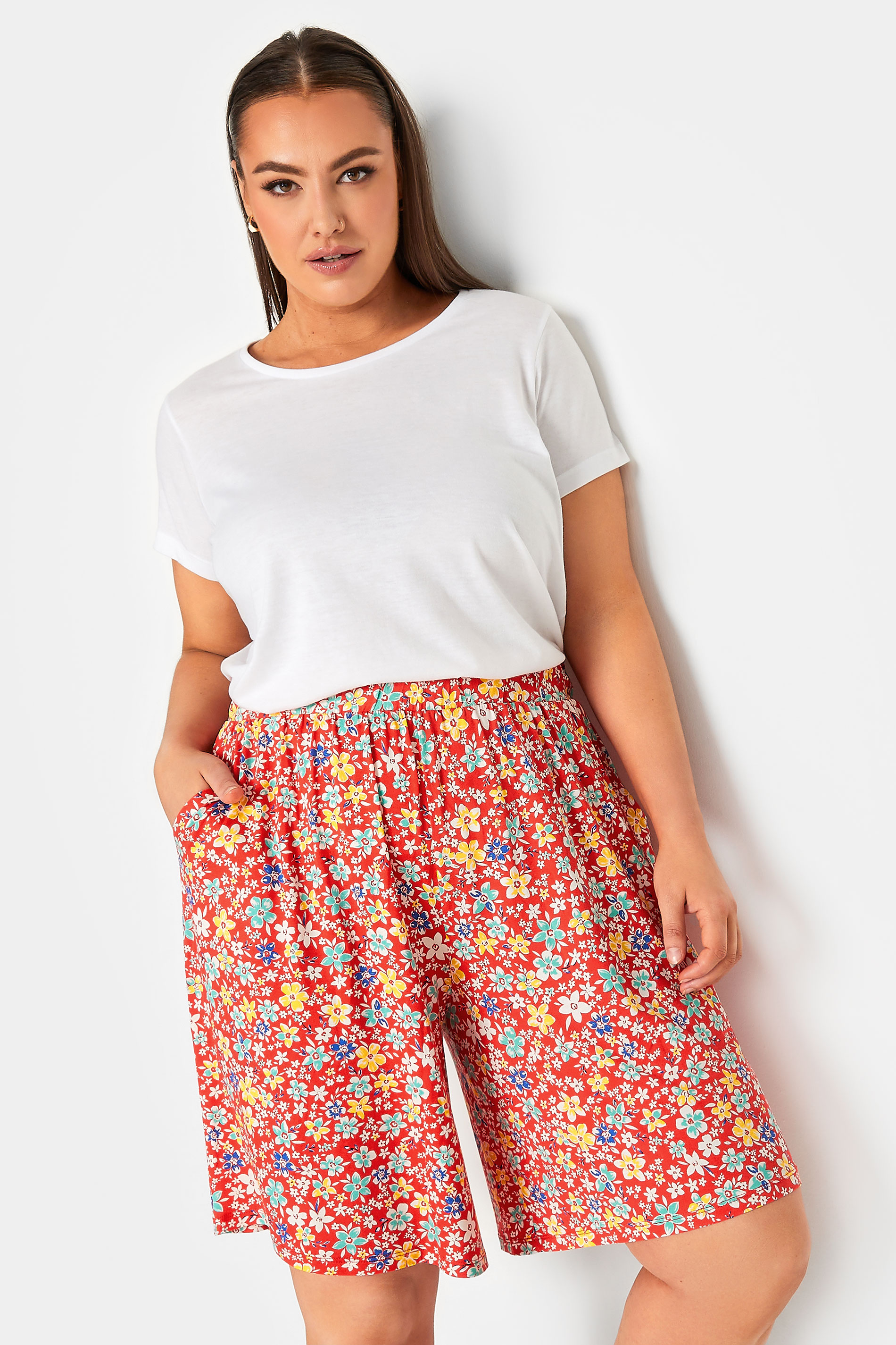 YOURS Plus Size Red Floral Print Pull On Shorts | Yours Clothing 1