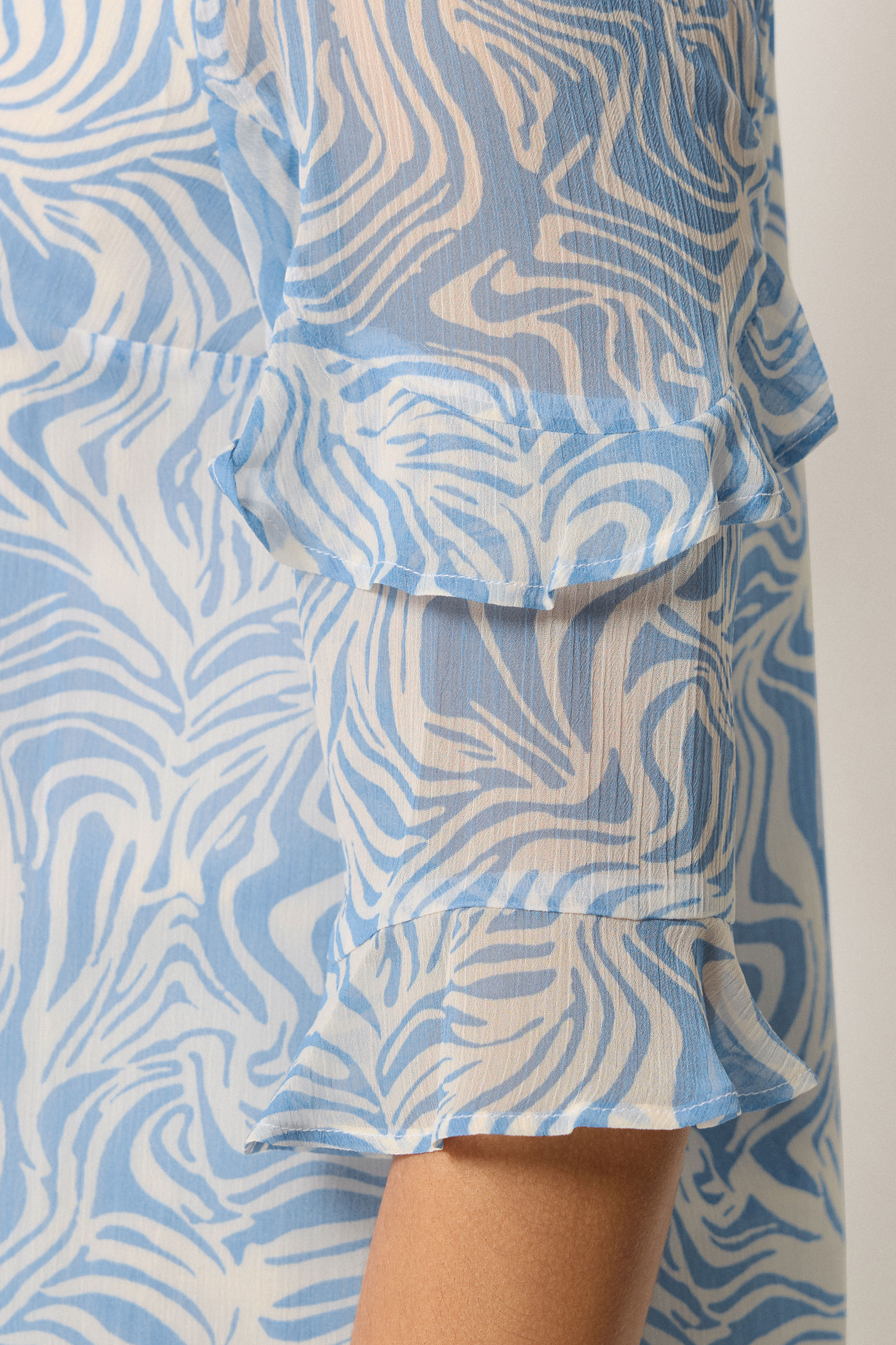M&Co Blue & White Swirl Print Frill Sleeve Blouse | M&Co 4