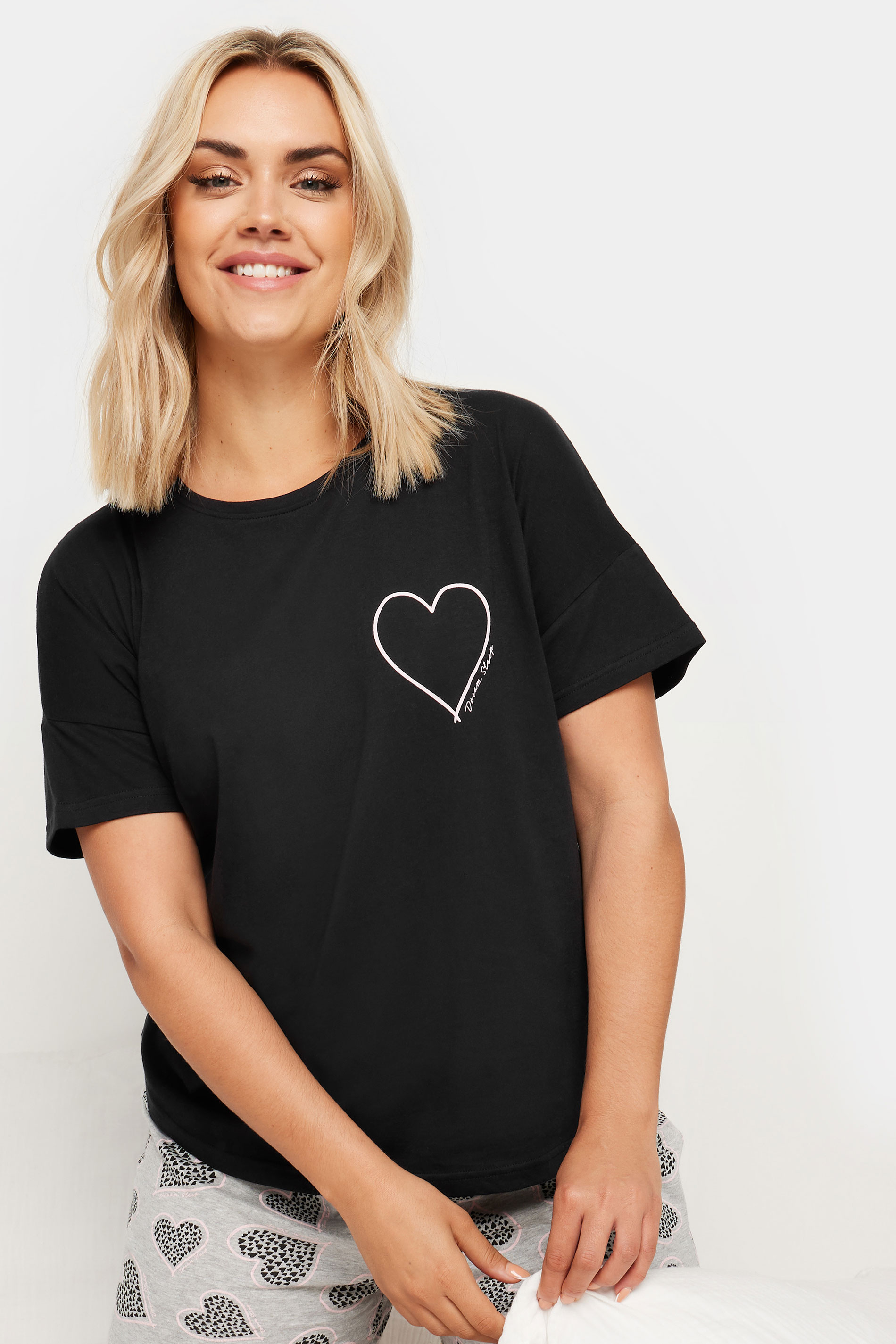 YOURS Plus Size Black Heart Print Pyjama Set | Yours Clothing 2