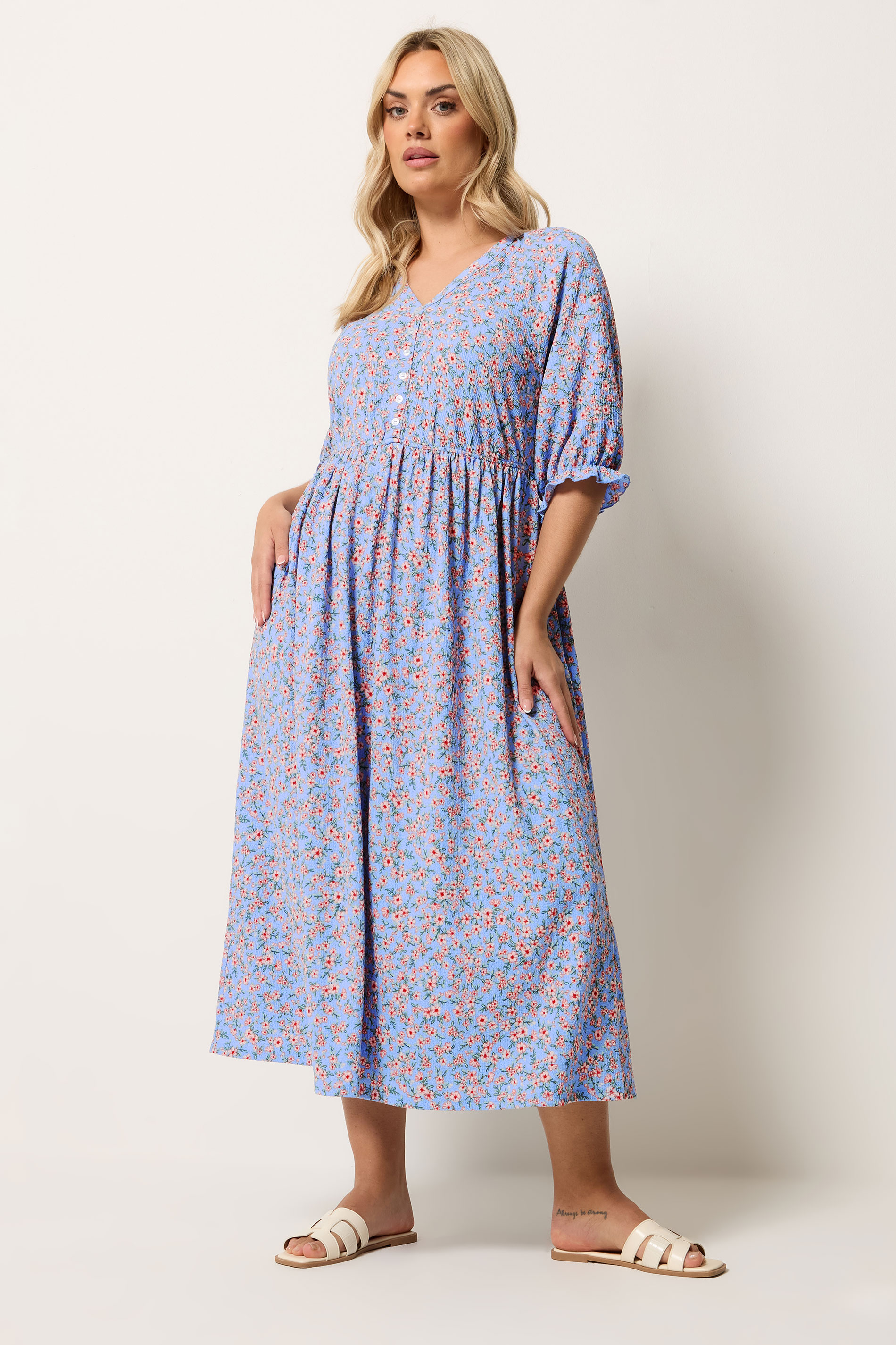 YOURS Plus Size Blue Ditsy Floral Raglan Sleeve Dress | Yours Clothing 1